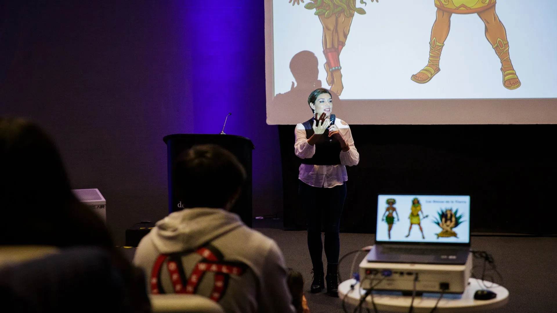 Cecy Rendón cuenta con 3 libros en su trabajo de escritora.