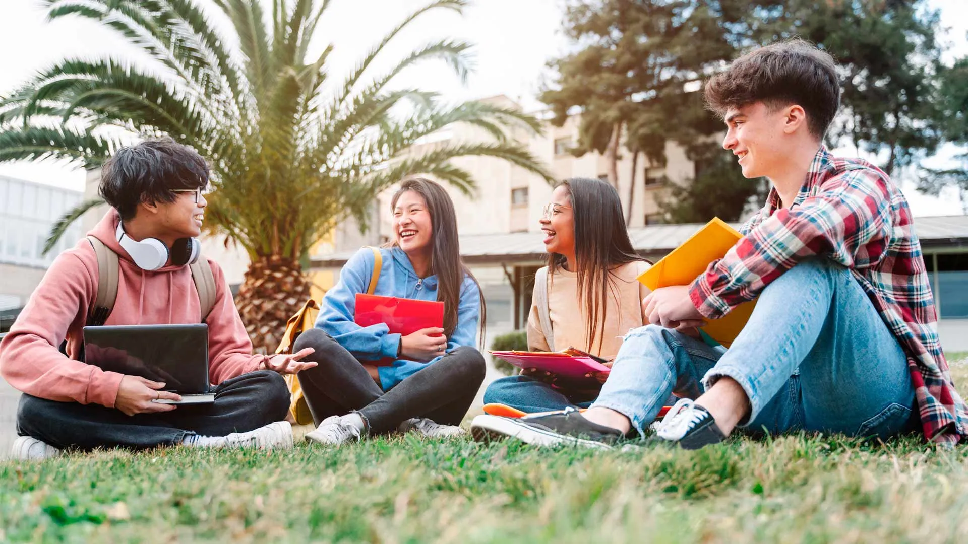 Especialistas en psicología positiva y educación analizaron los desafíos que hay para la enseñanza en la era postCOVID.