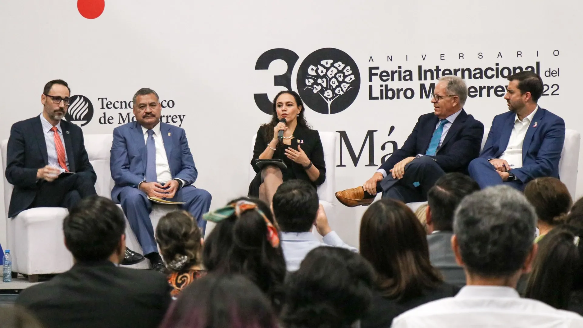 Panel de rectores de universidades regiomontanas FIL MTY 2022.