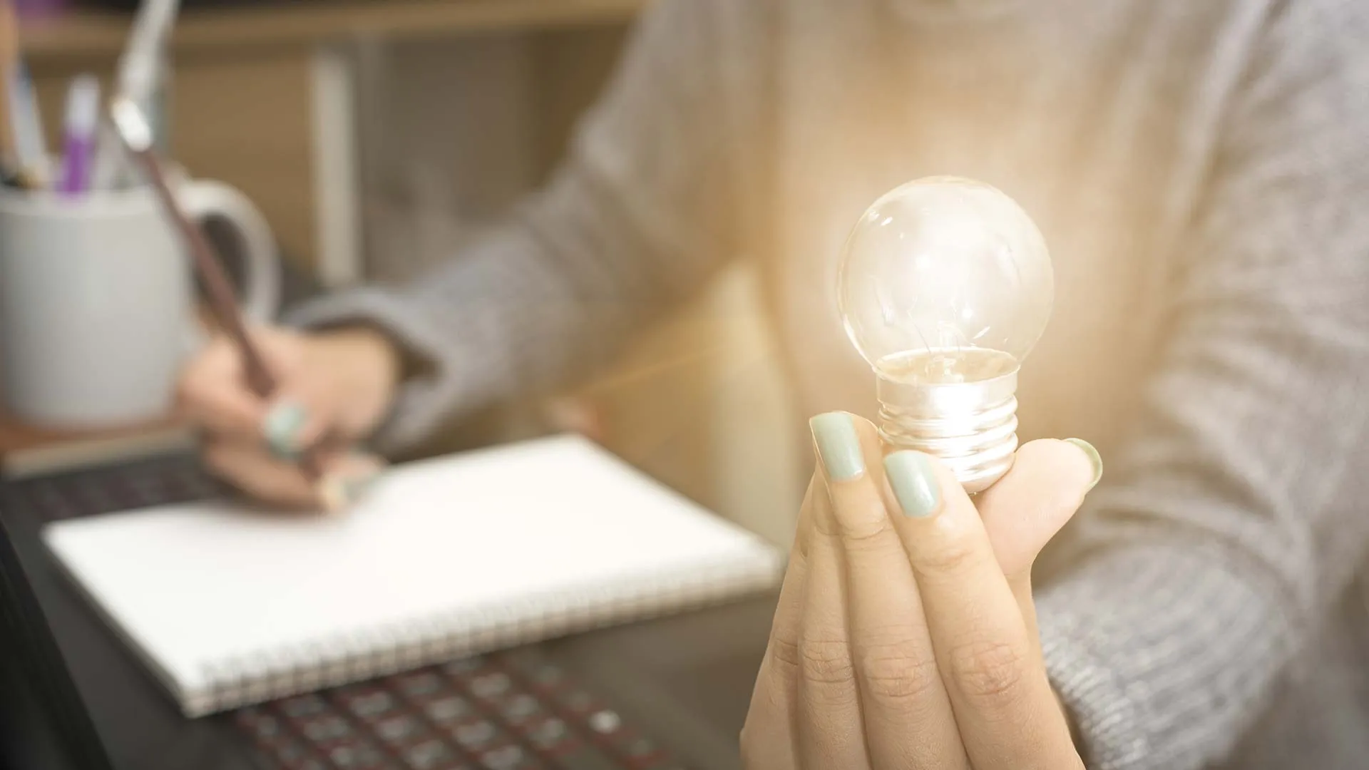 Reconocen a la primera generación de la Beca al Talento Emprendedor del Tec de Monterrey.