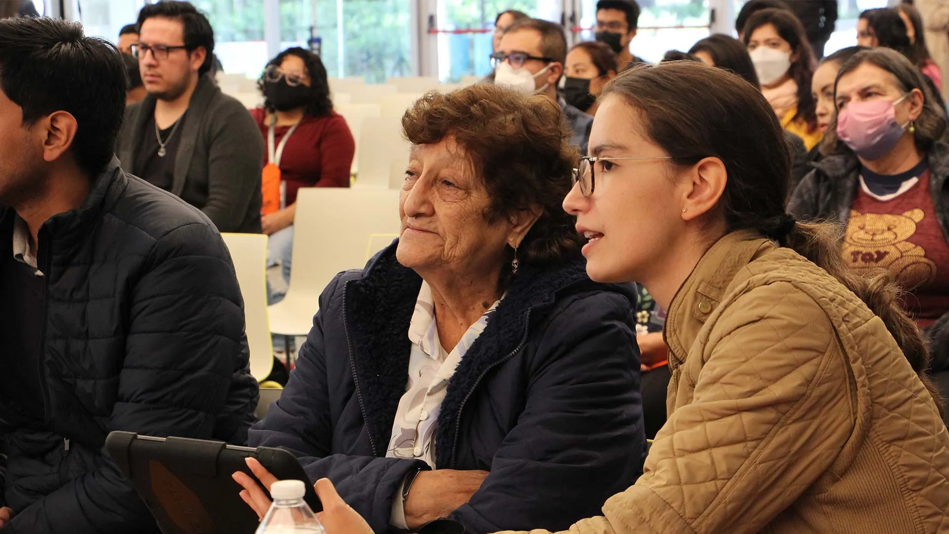 Estudiantes de campus Santa Fe participan en proyecto de arteterapia