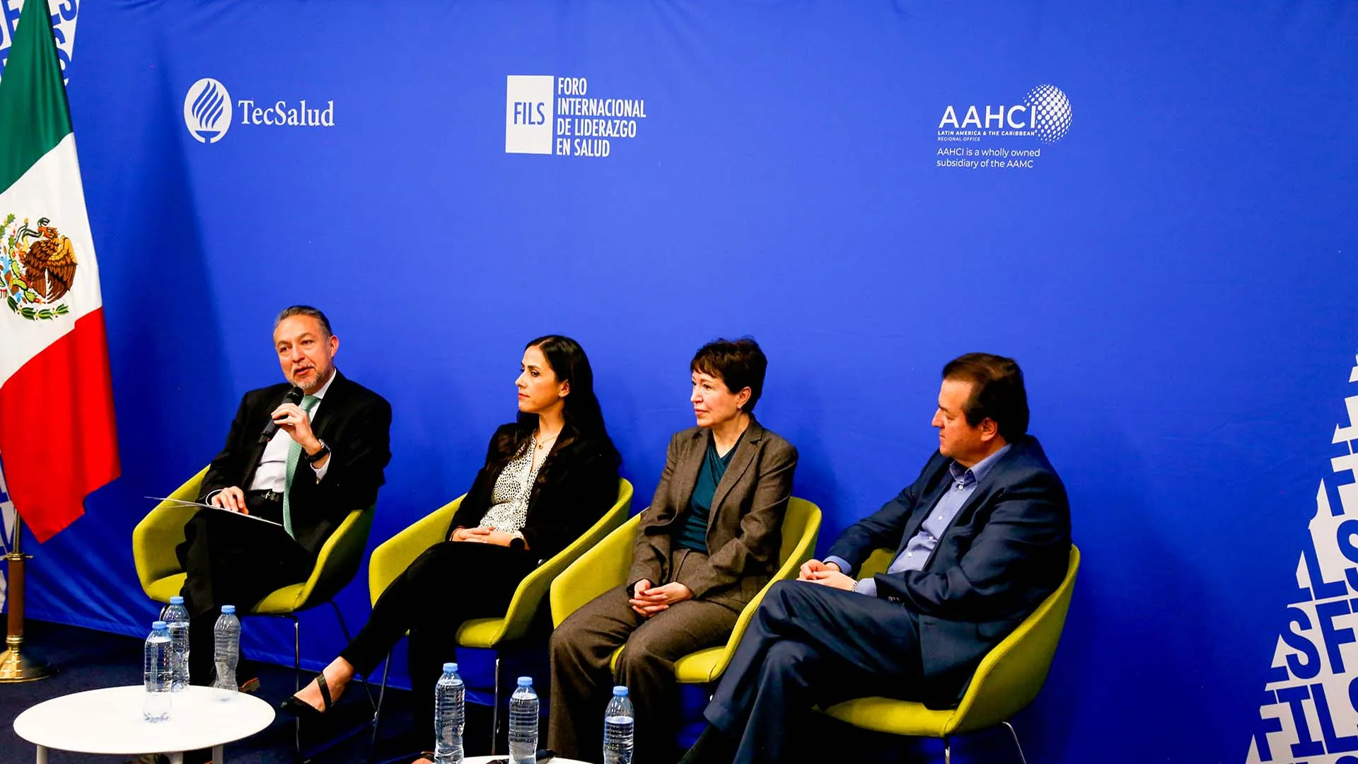 Foro internacional de liderazgo en salud