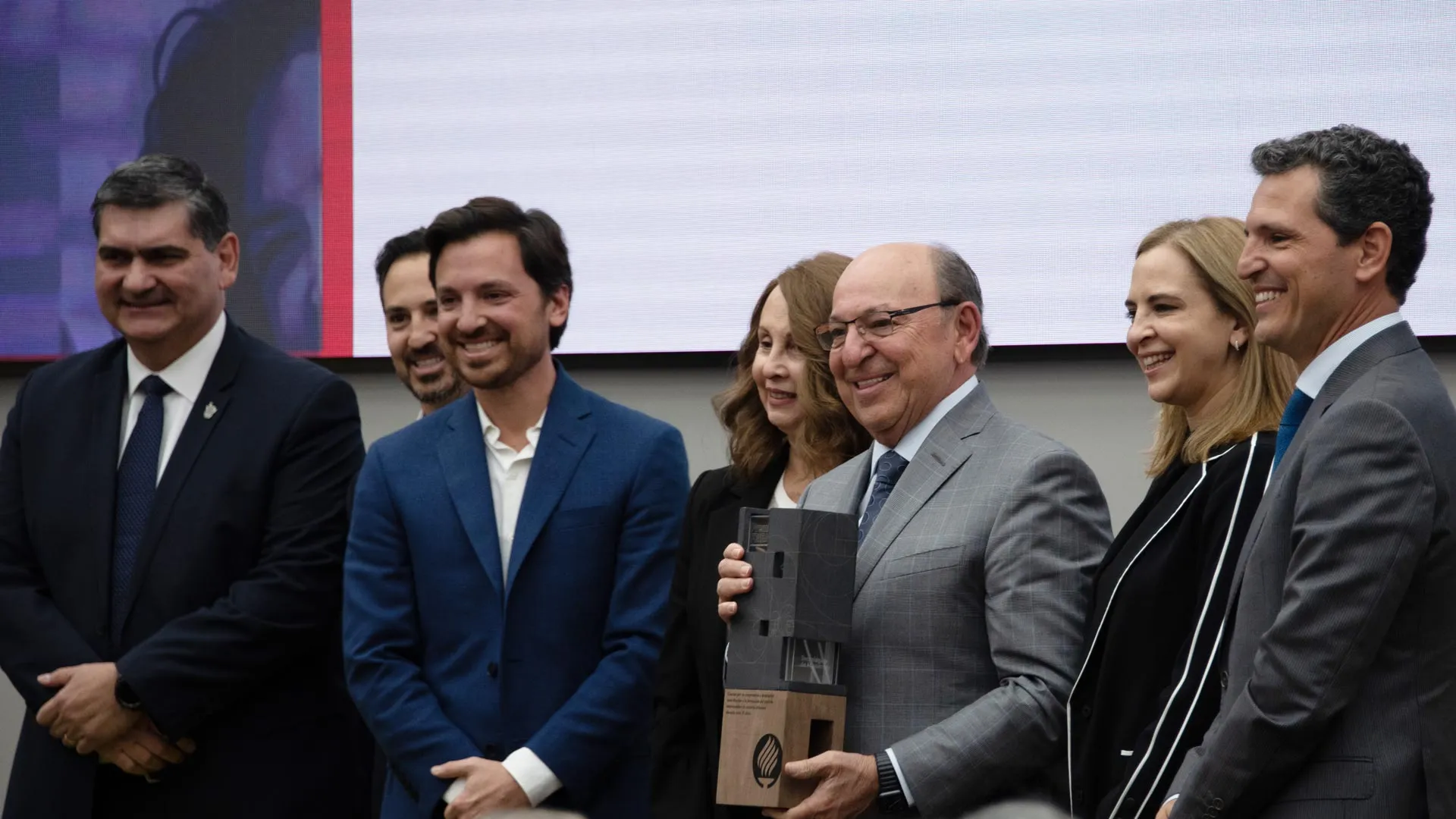 Celebra Premio Frisa 25 años de impulsar a emprendedores del Tec