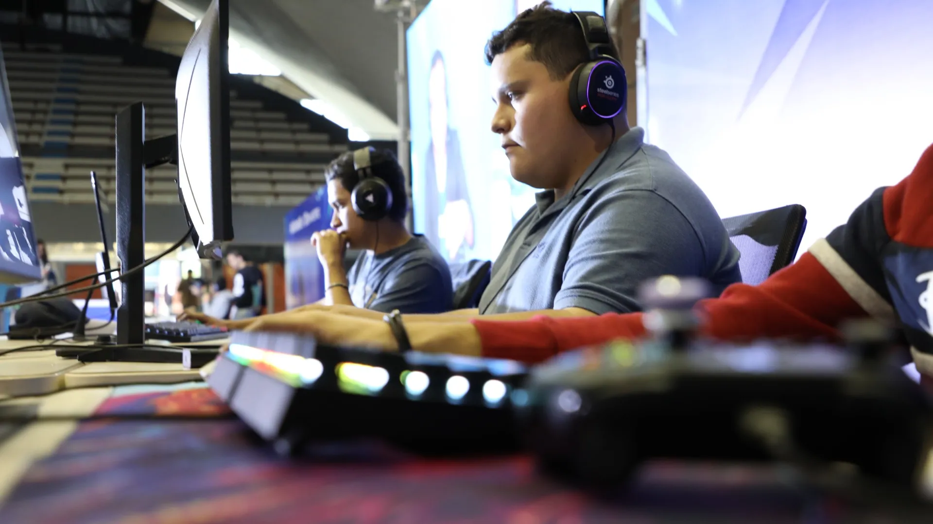 Final de la Borregos Esports Invitational McDonald's en arena borregos.