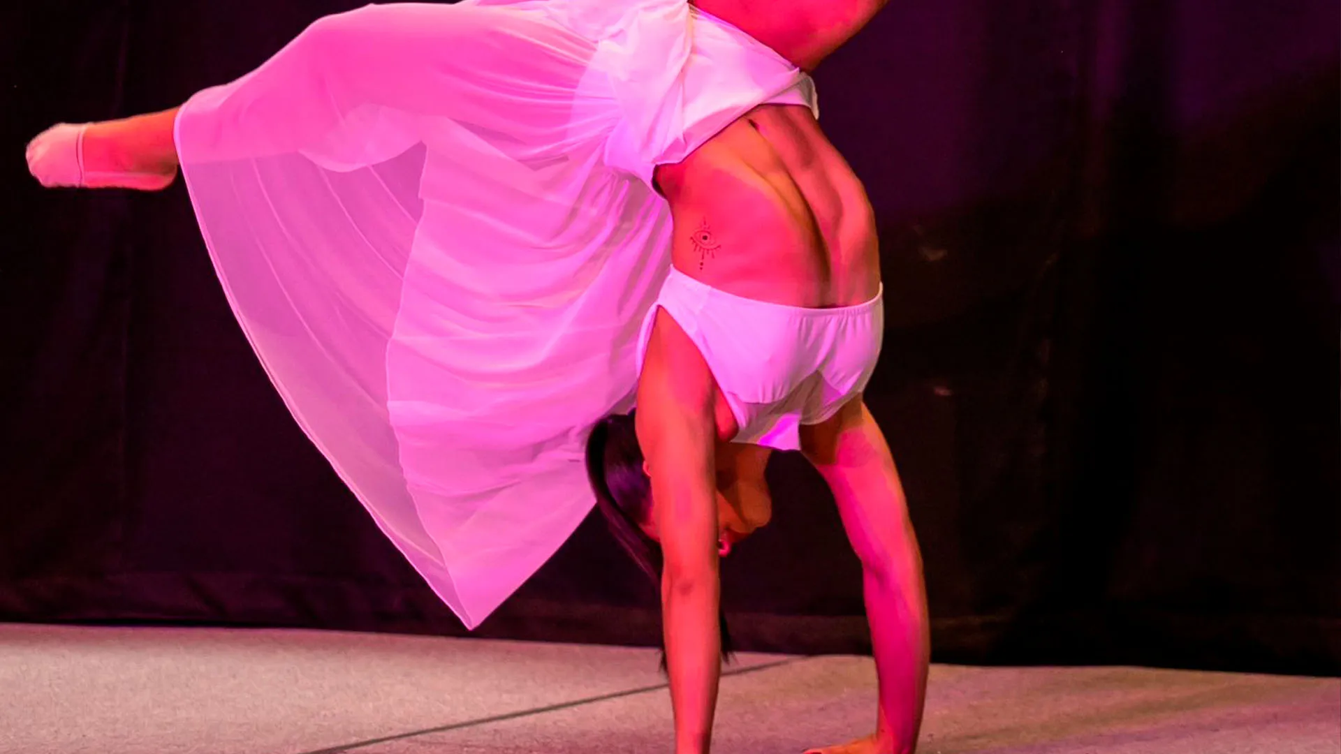 Gimnasia rítmica, alumna Tec CEM 2022