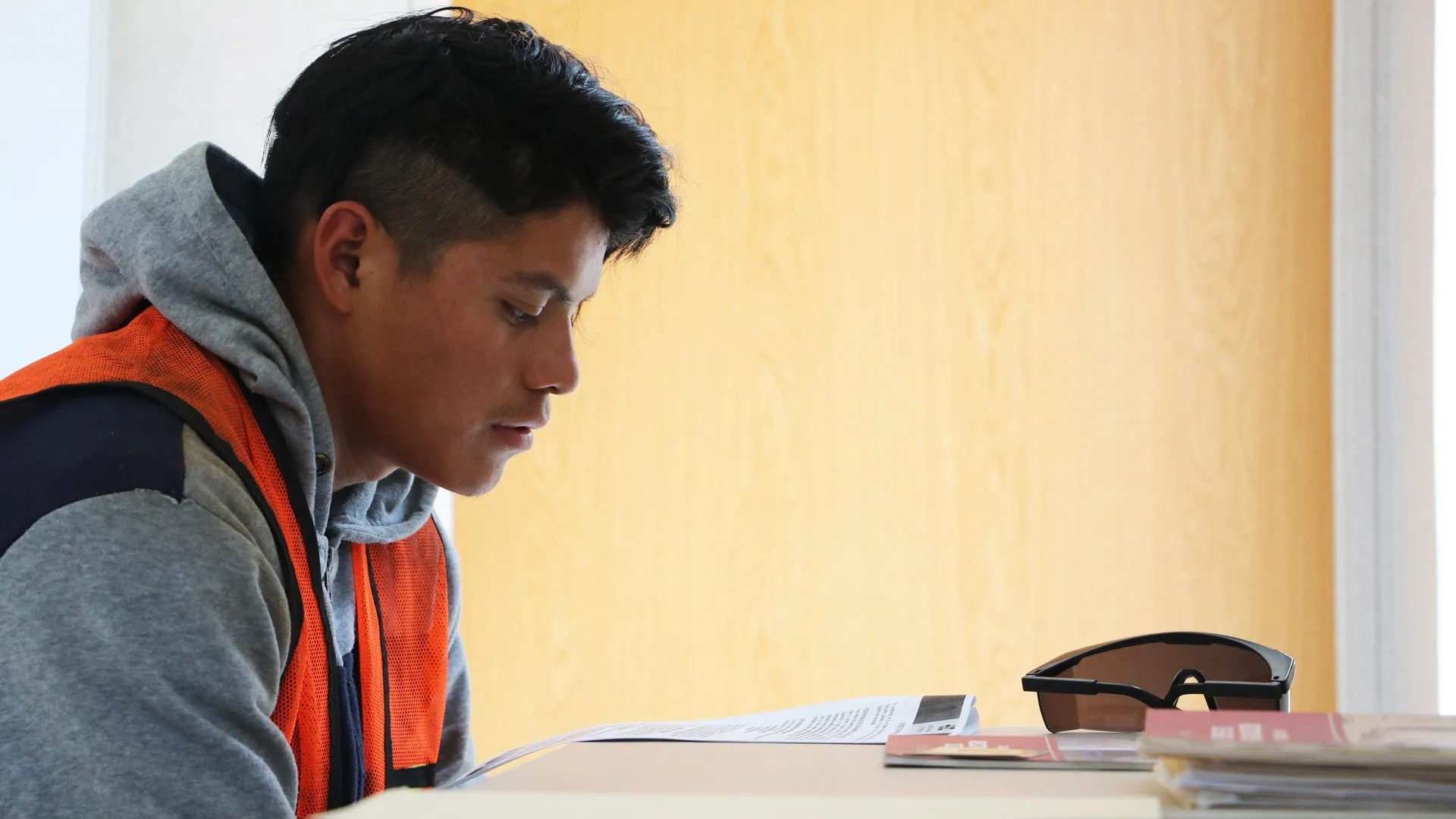 ¡Constructores de sueños! Lanzan aula para trabajadores del Expedition