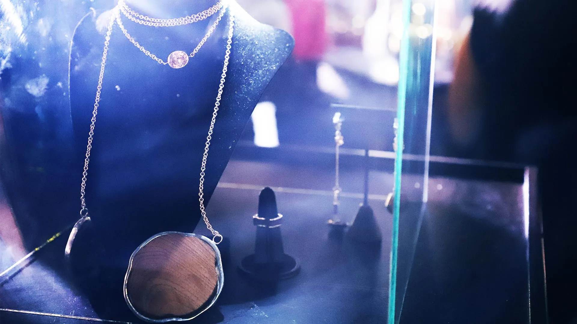 Alumnos del Tec campus Laguna presentan “Qanat”, colección de joyería inspirada en Parras