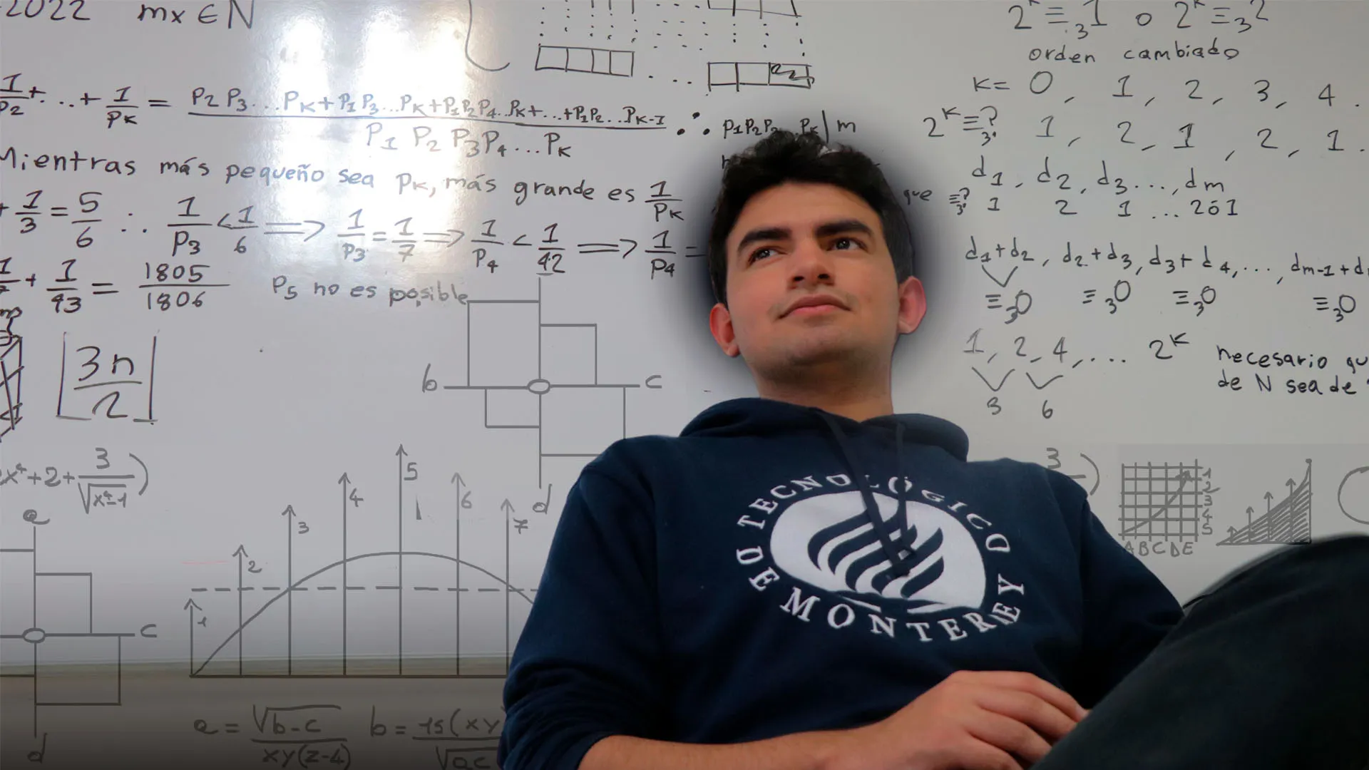 Mario Sifuentes destacado estudiante de PrepaTec en matemáticas