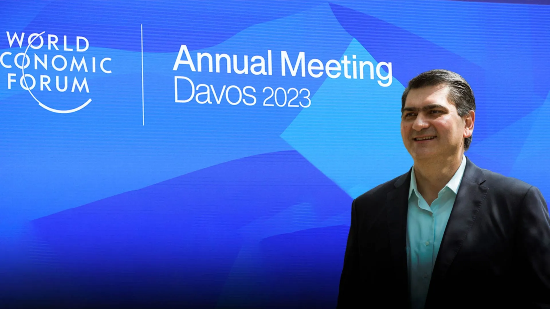 Rector discusses Tec de Monterrey’s participation at Davos meeting