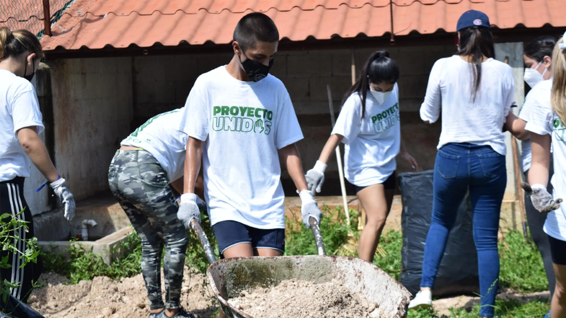 Estudiante Tec participa en programa de liderazgo social de la organización Giving Tuesday