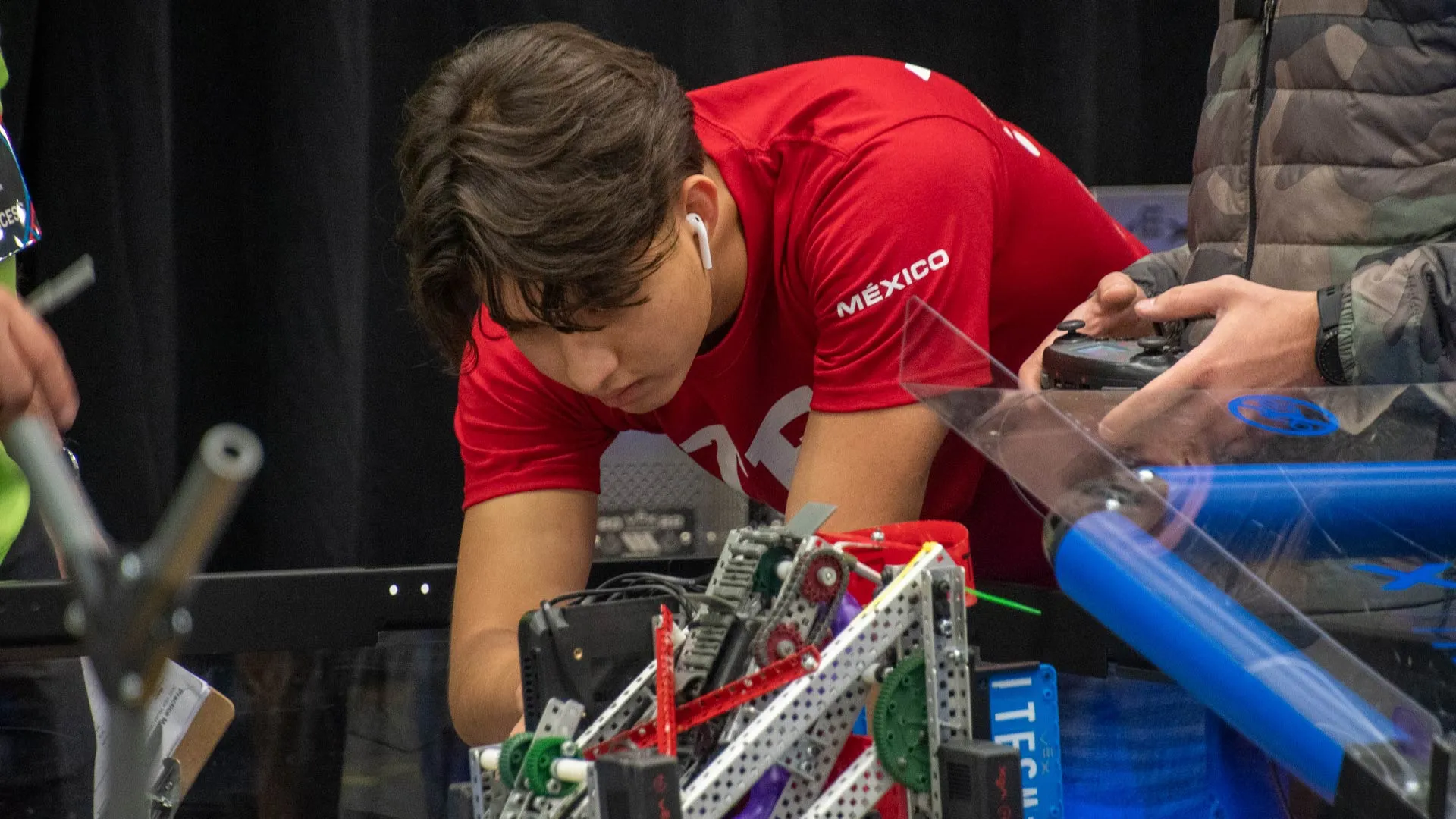 Equipo del Tec clasifica a mundial de robótica VEX