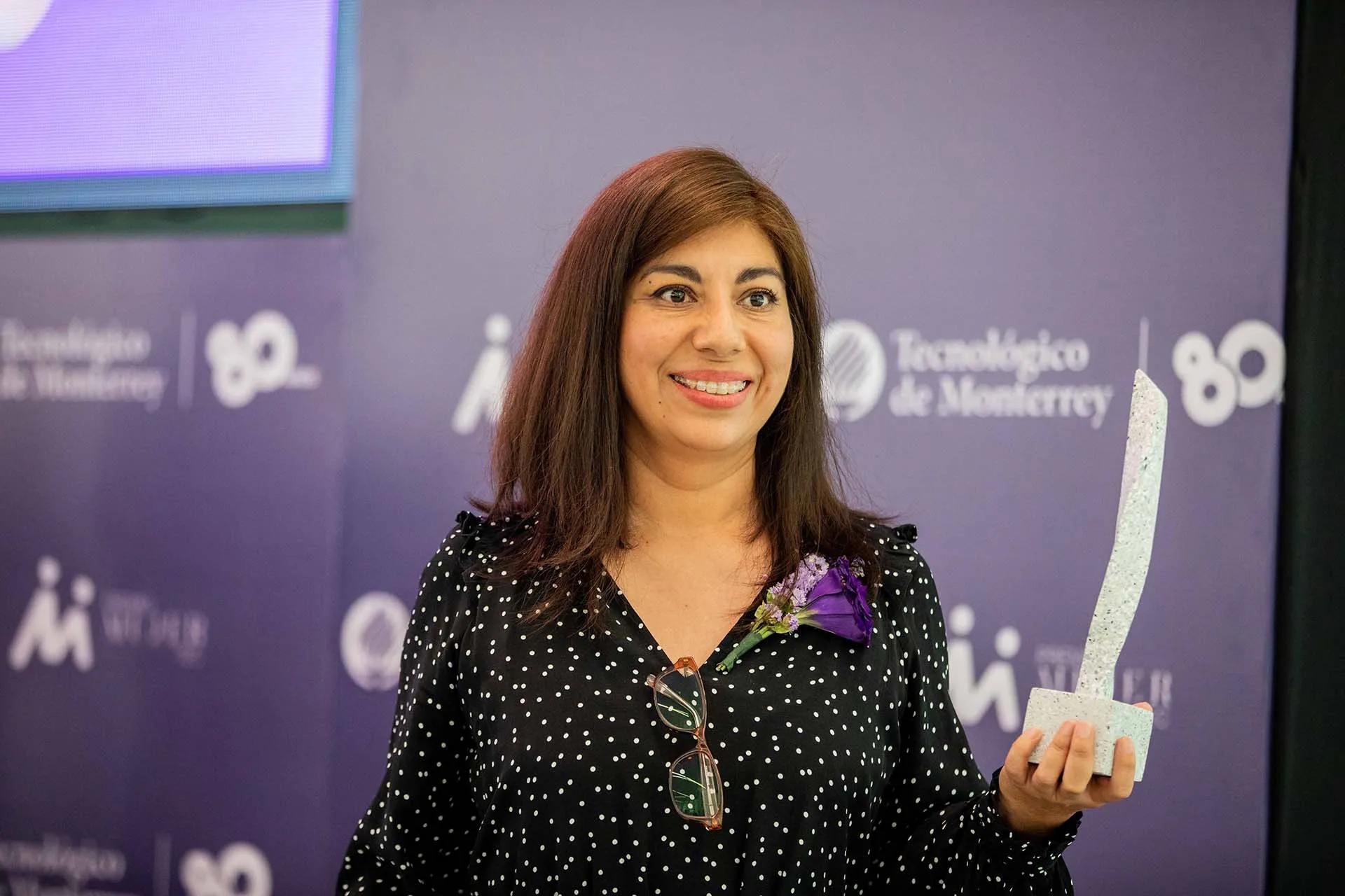 Profesora tec queretaro ganadora premio mujer Tec en Ciencia