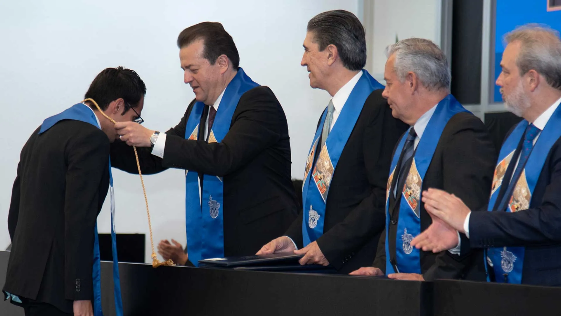 Se graduaron un total de 75 especialistas provenientes de México y Honduras.