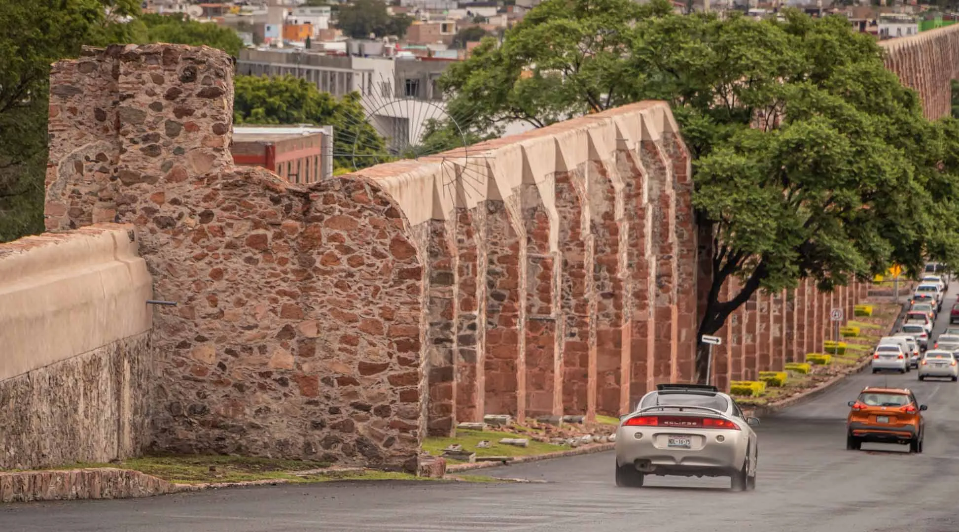 Egresados Tec campus Querétaro crean app para movilidad en Querétaro