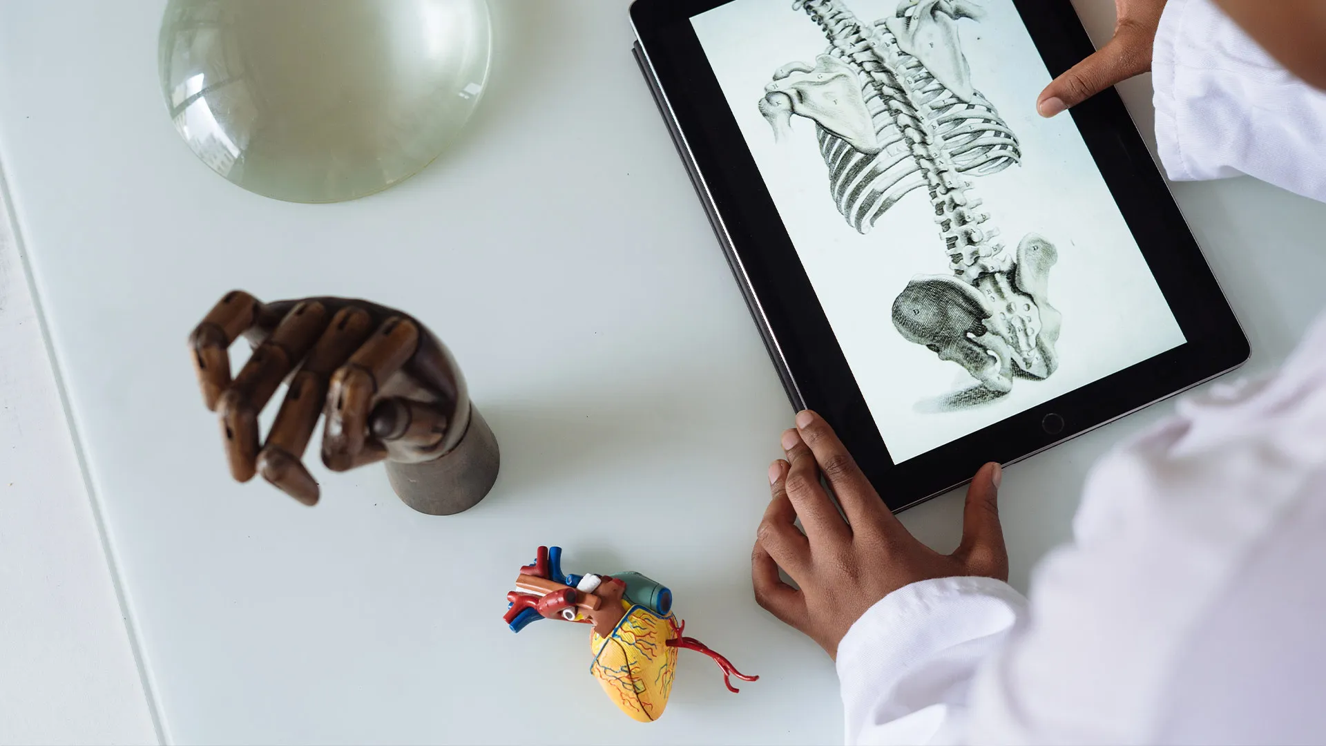 Tec Región Ciudad de México recibe acreditación internacional de COMAEM