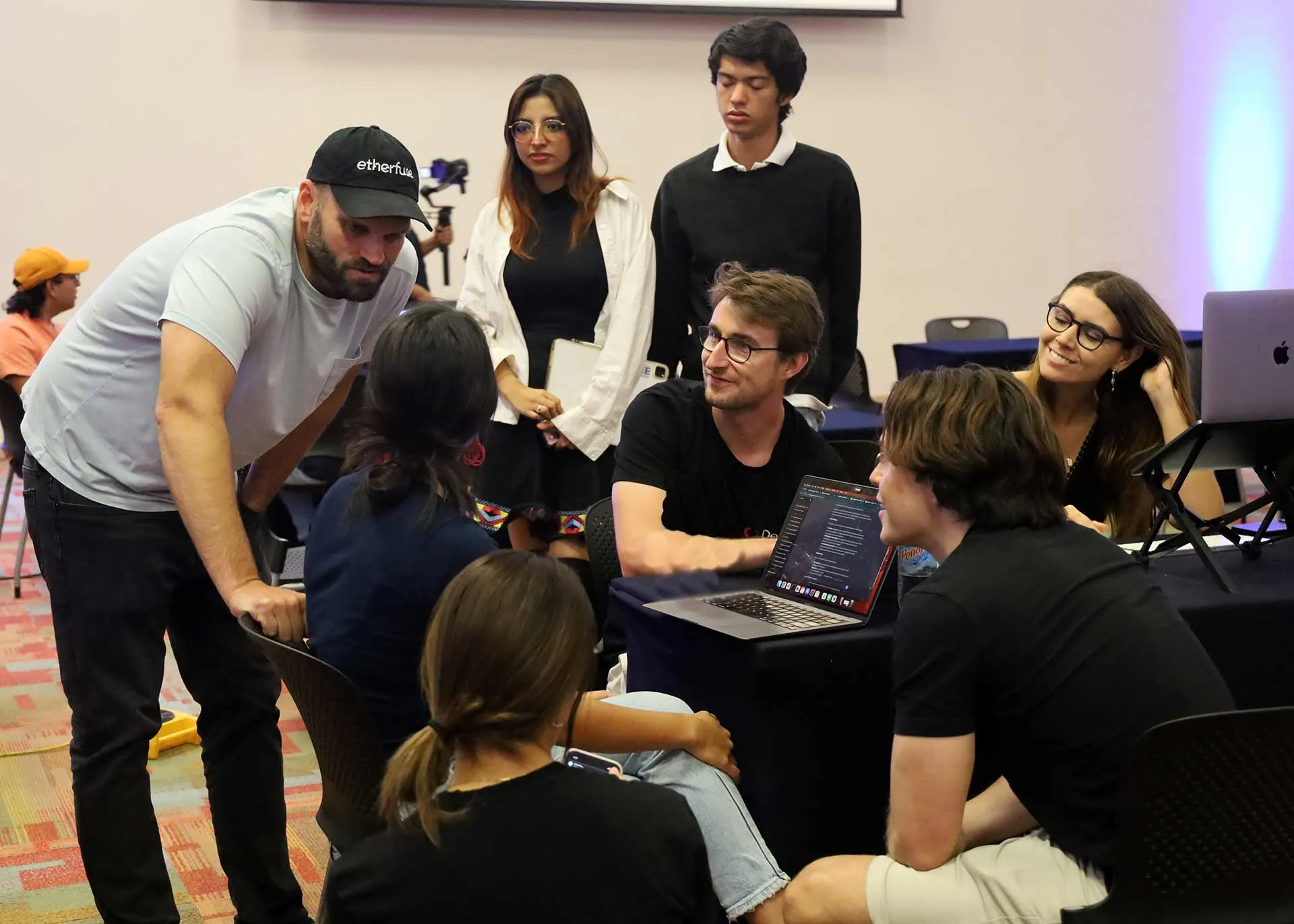 Soluciones con blockchain era el objetivo del hackaton con la startup Etherfuse, realizado en el Tec Guadalajara.