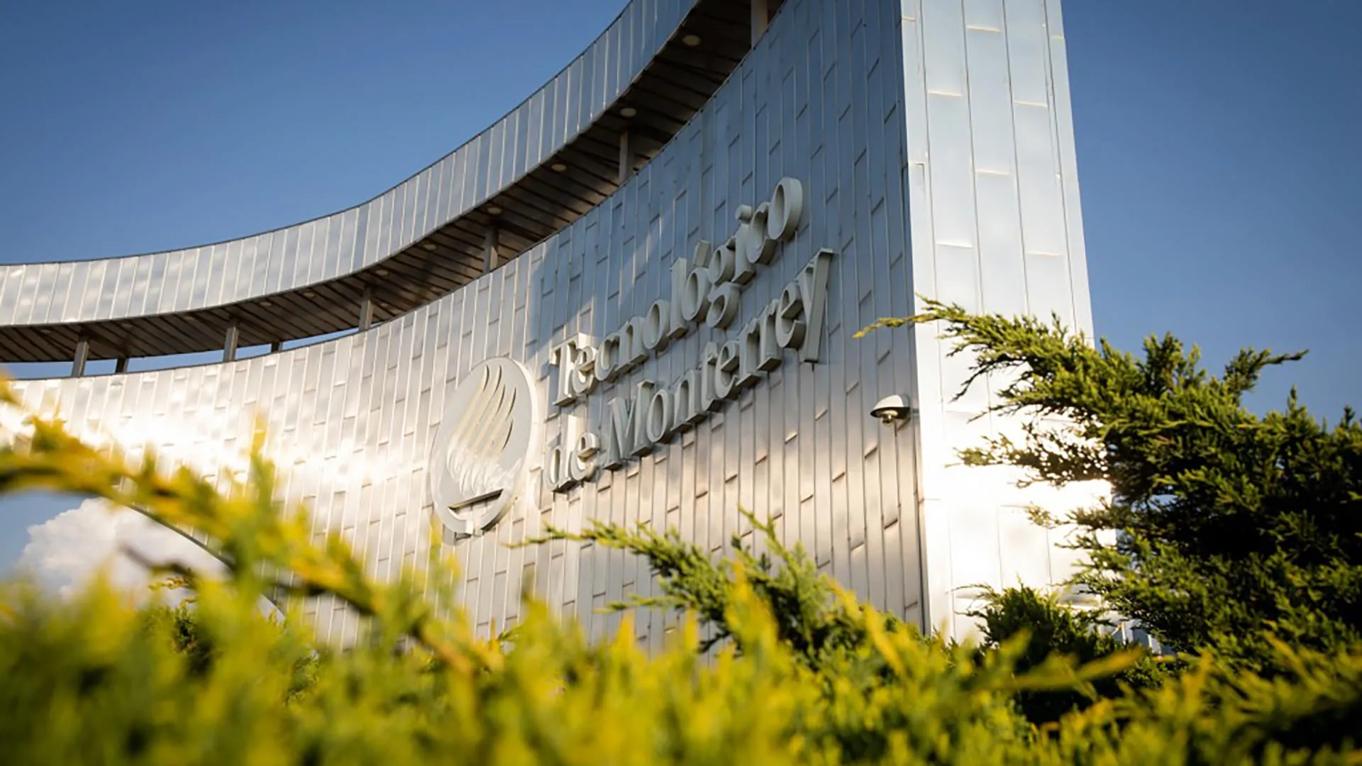 Tec de Monterrey in the Top 100 on sustainable development topics