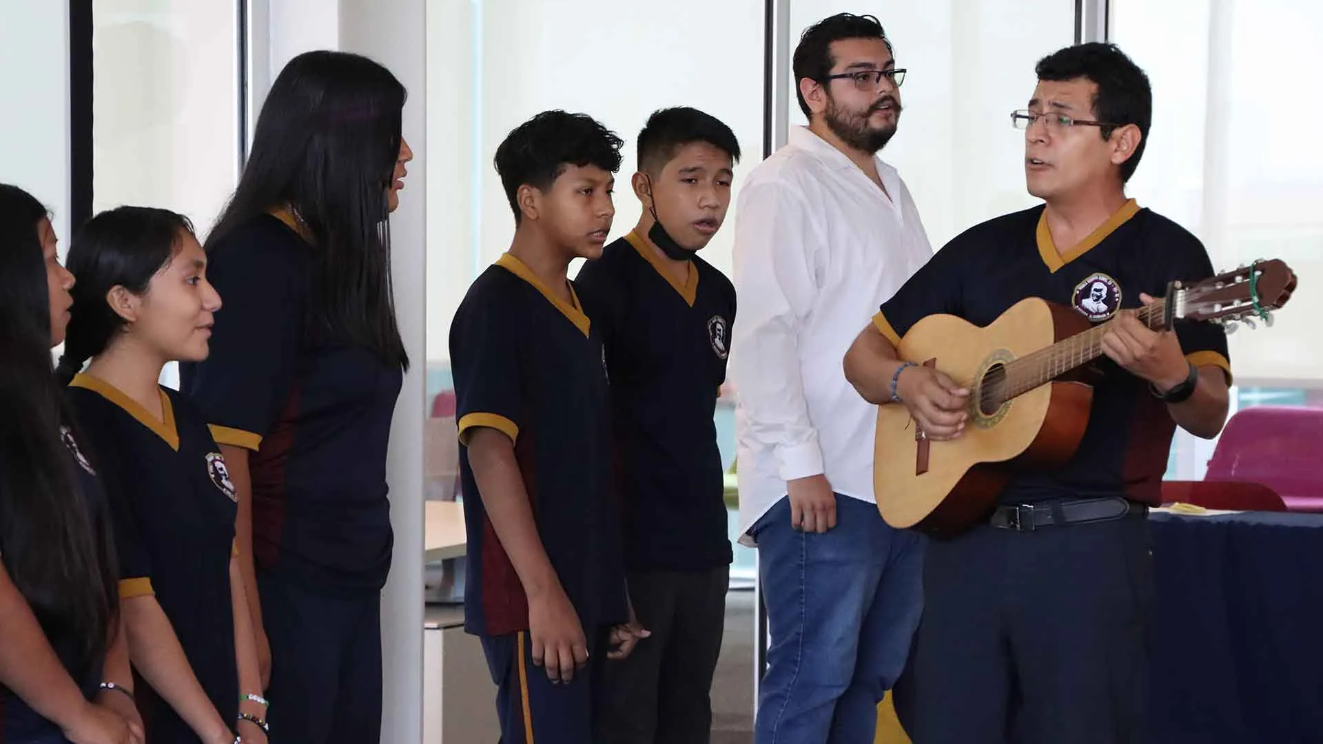 Docentes del polígono Campana-Altamira fueron reconocidos con el Premio Docentes que Transforman Comunidades