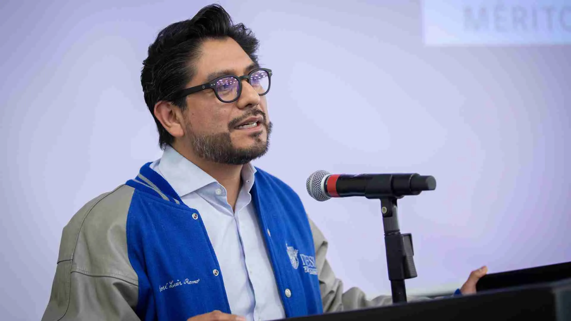 José Luis Romo EXATEC recibe premio al Mérito EXATEC