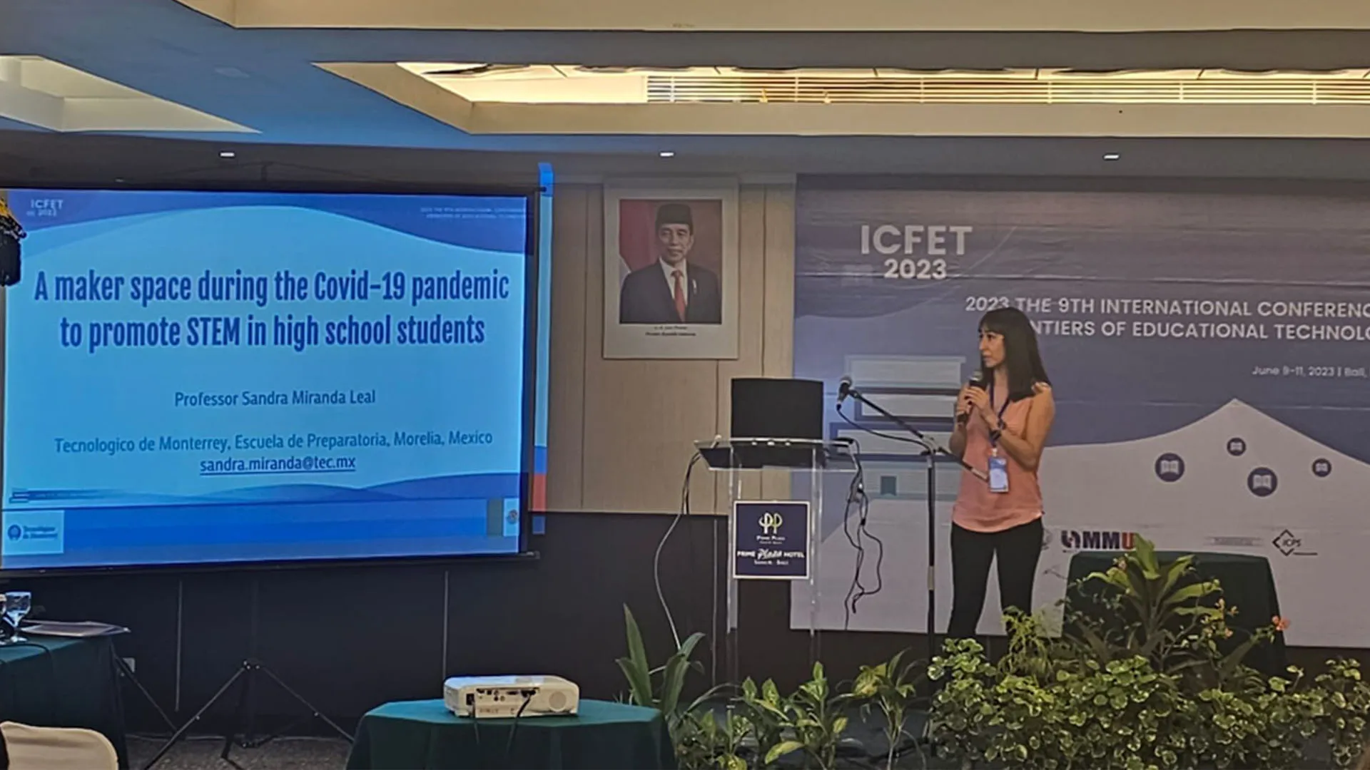 Profesora Tec en conferencia internacional