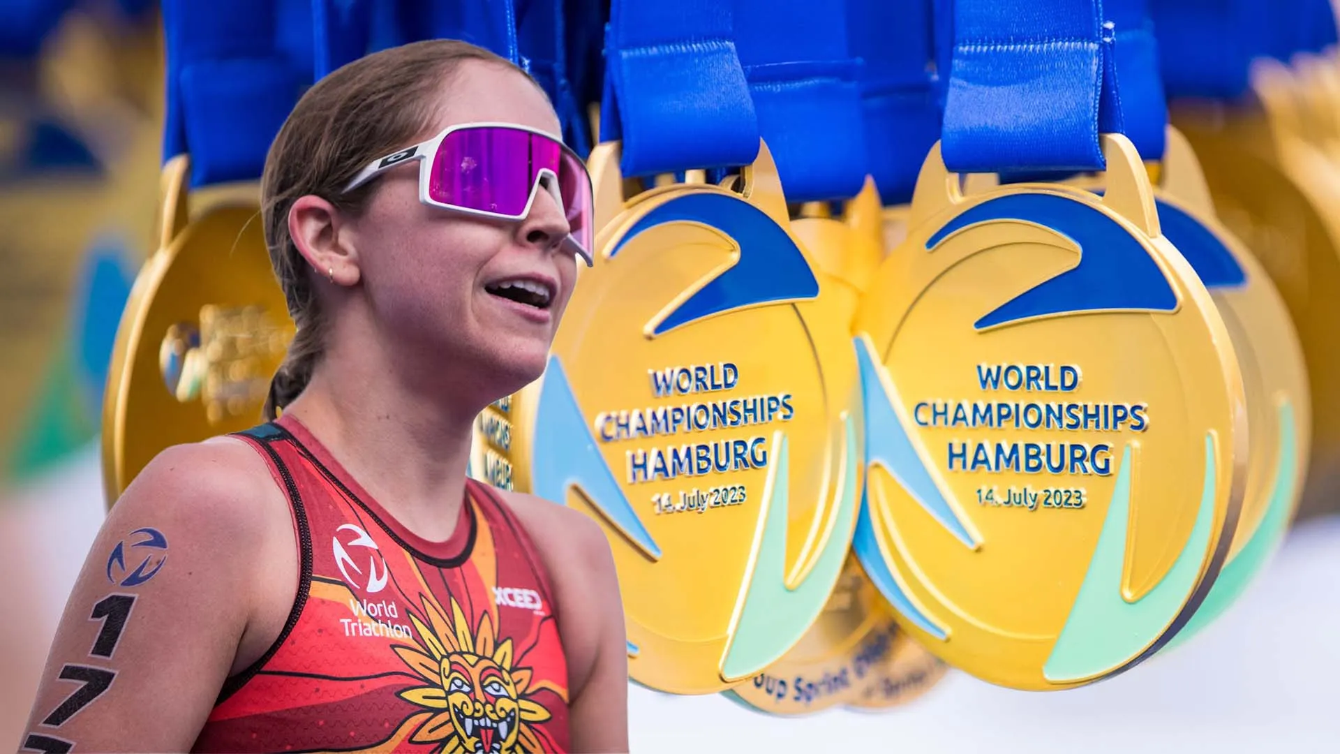 Regina de la Peña es campeona mundial de triatlón