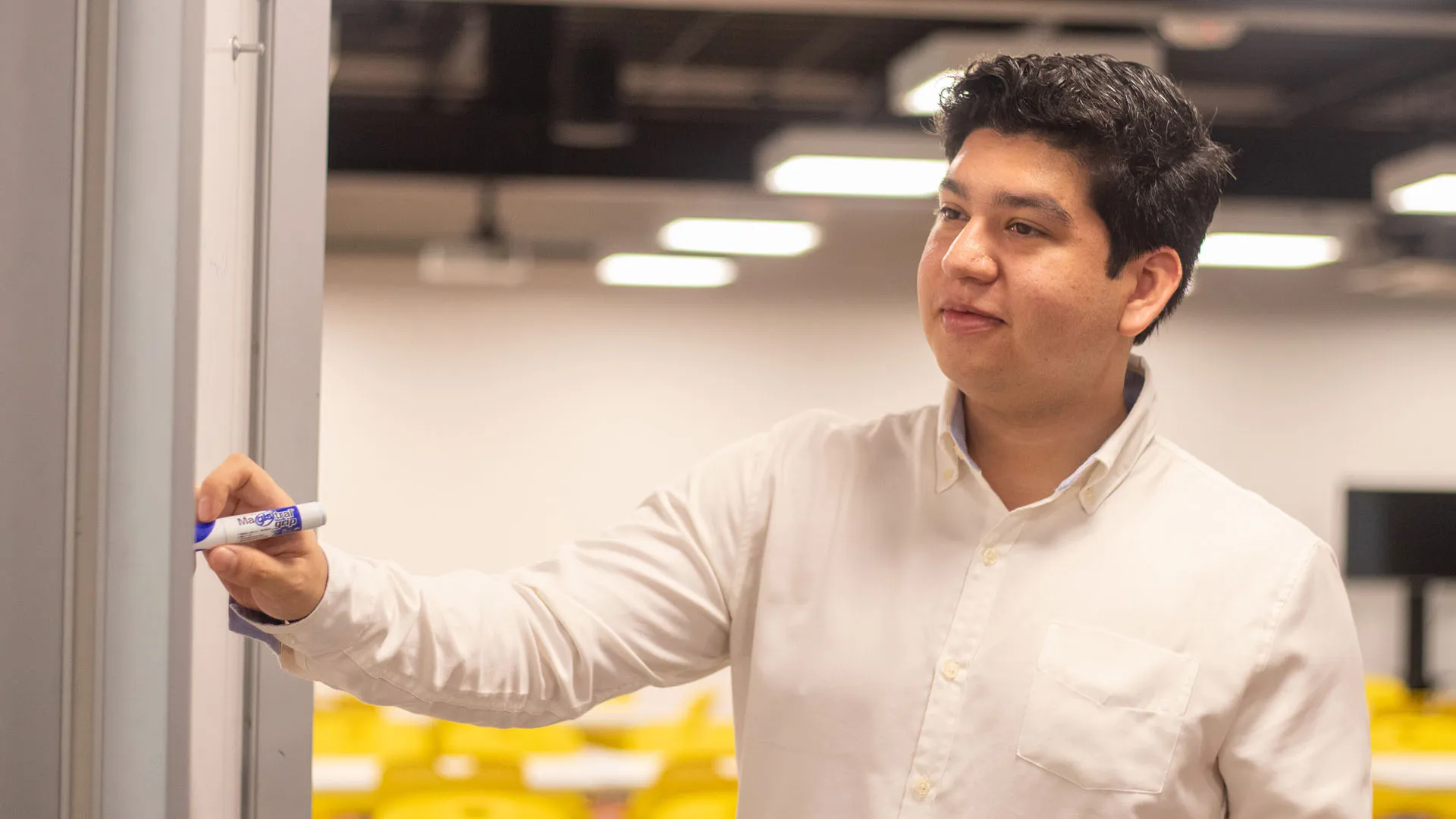 Alejandro Verdugo ganador de concurso nemak engenius