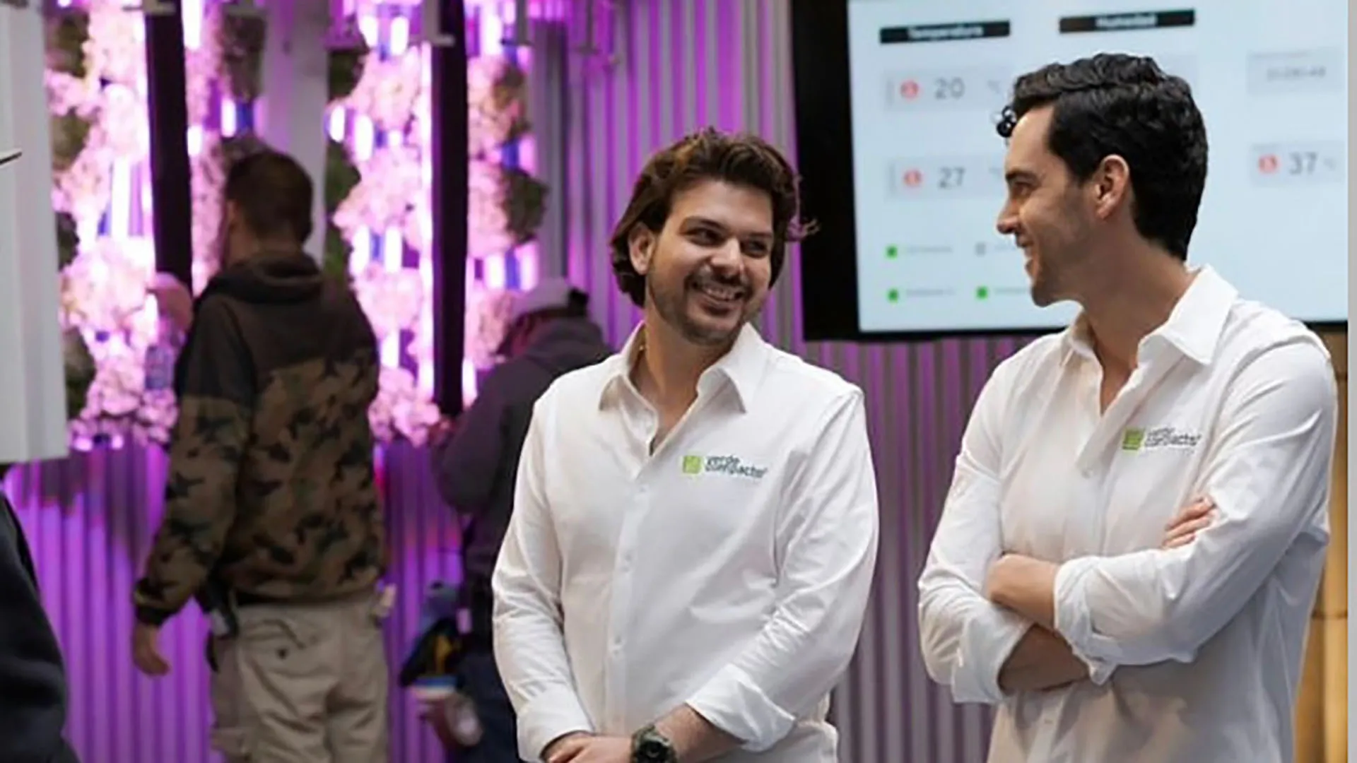 Juan Succar y Jorge Lizardi en Shark Tank