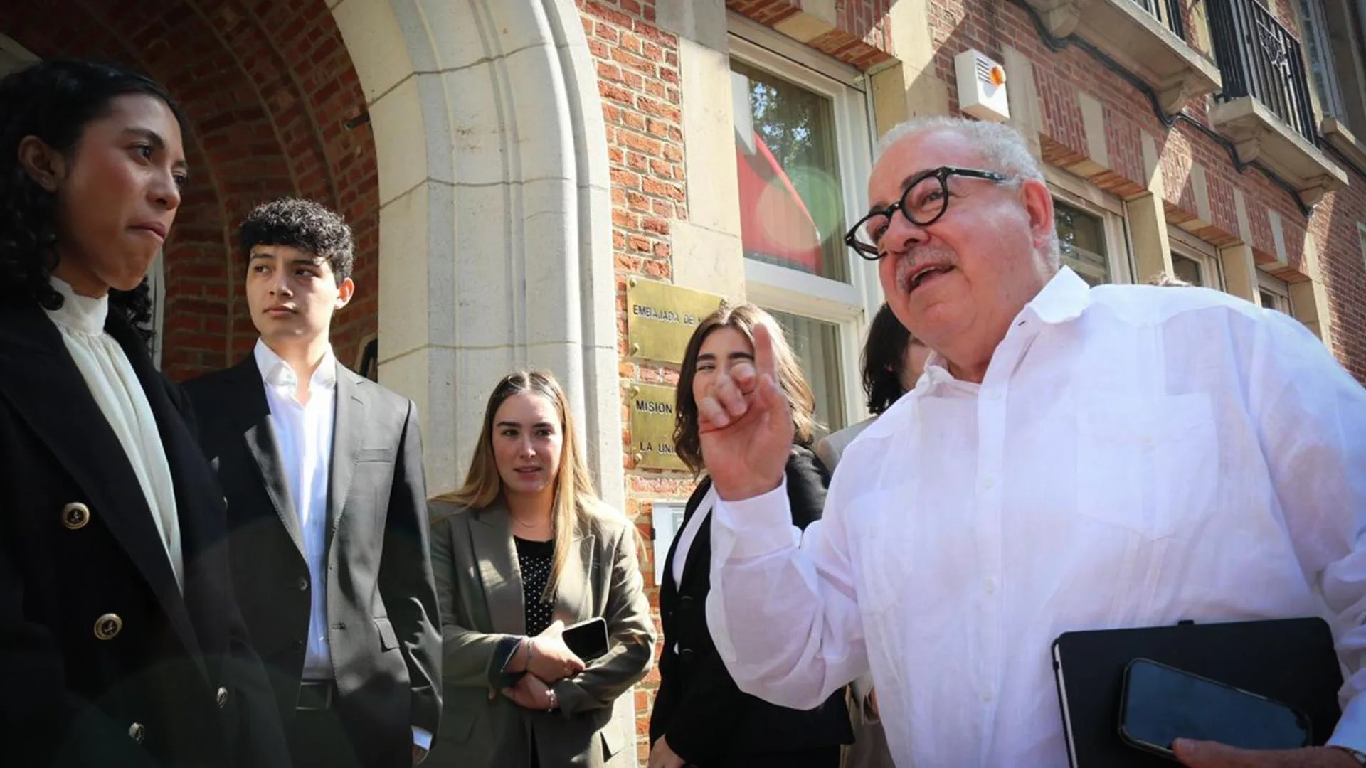 Estudiantes Tec proponen soluciones a embajada de México en Bélgica