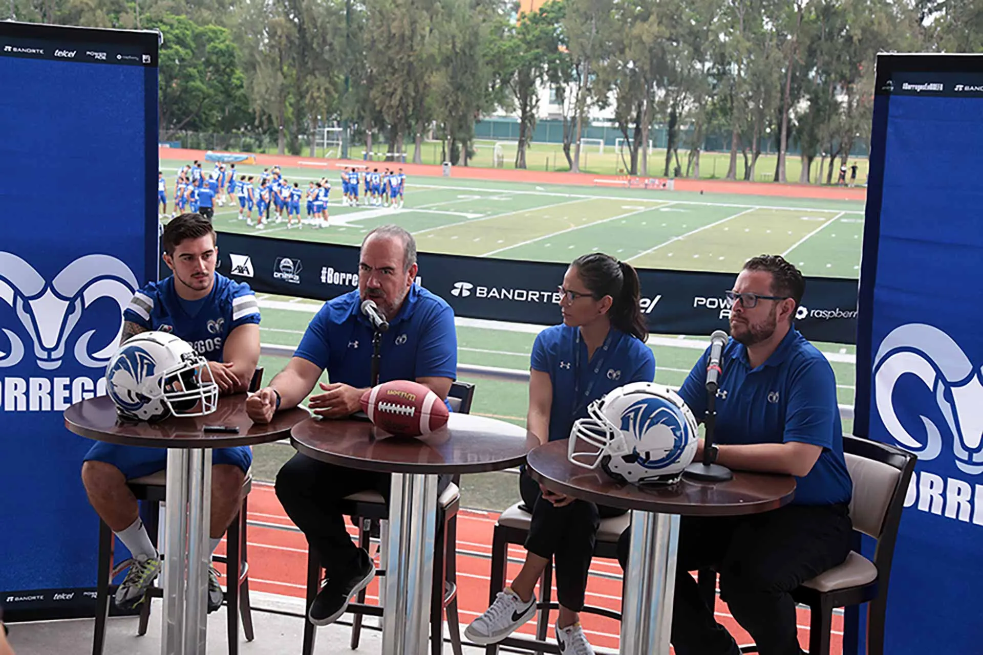 Equipo de Tec Guadalajara de futbol americano de la Liga ONEFA listo para la temporada 2023.