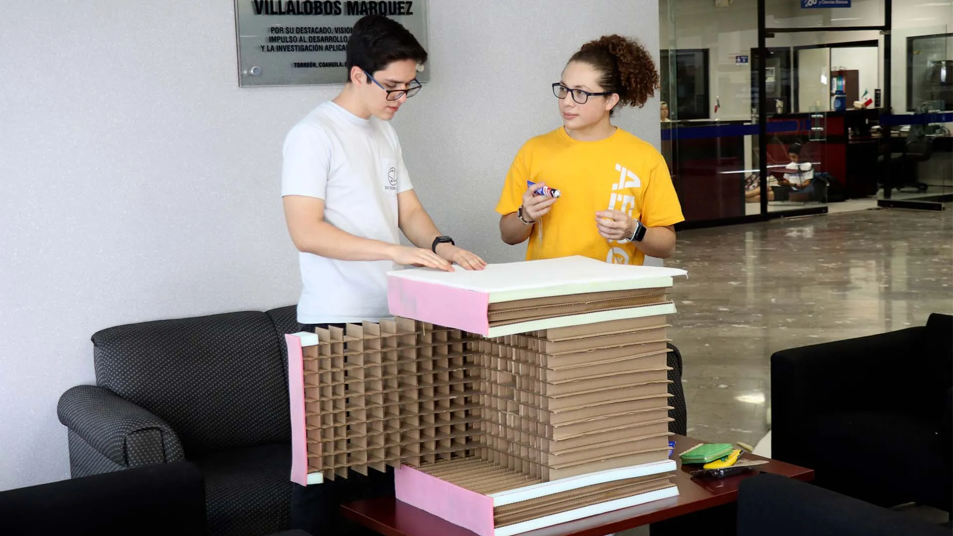 Crearon y diseñaron sillones alumnos de ingeniería del Tec de Monterrey