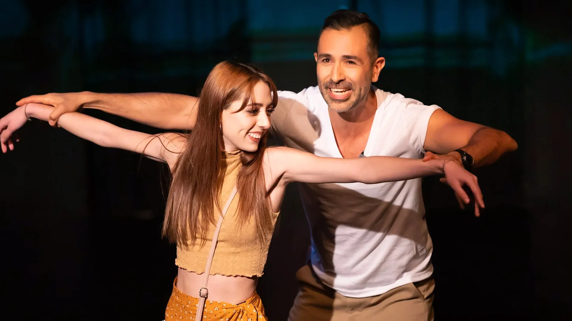 Profesor Tec Querétaro presenta musical sobre migración en Estados Unidos