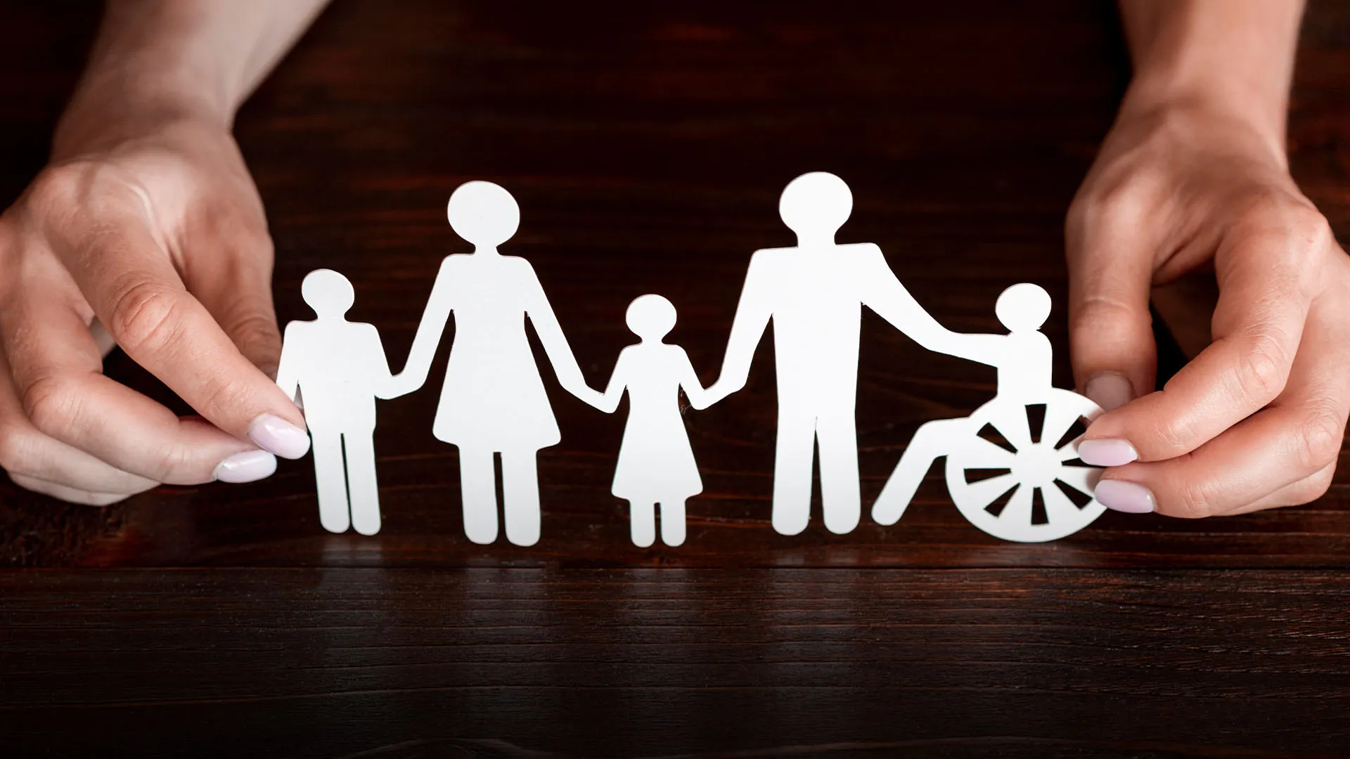 Alumno Tec gana plata en concurso latinoamericano con proyecto de inclusión