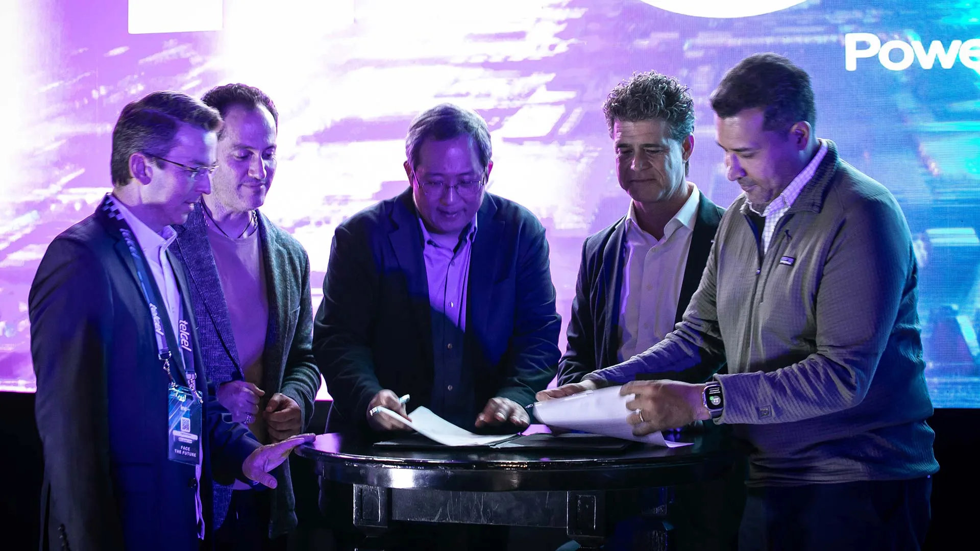 Directivos de áreas de emprendimiento del Tec y de Blitzscaling firmaron un acuerdo de colaboración.