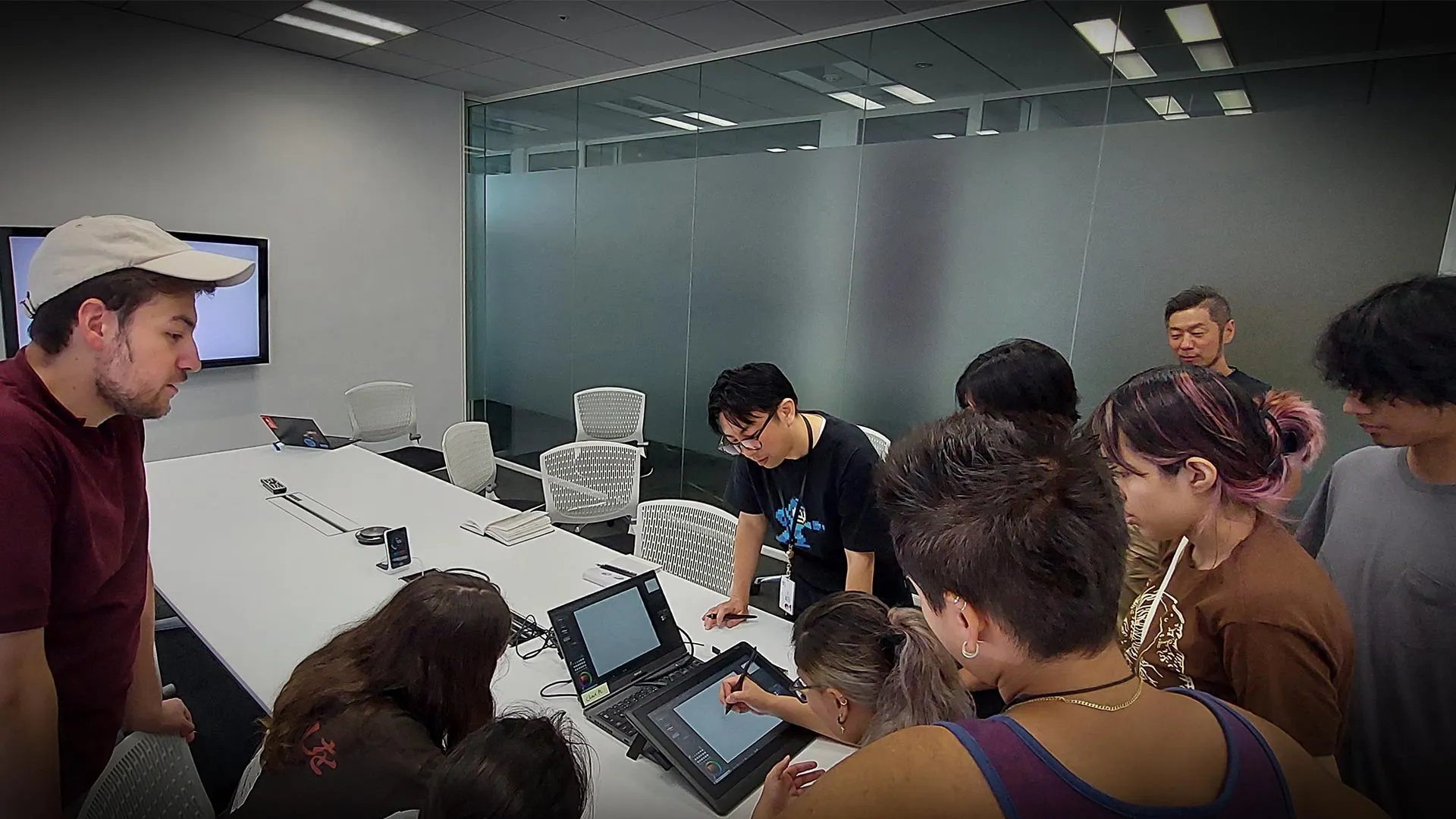 Estudiantes Tec de arte digital intercambian experiencias con japoneses