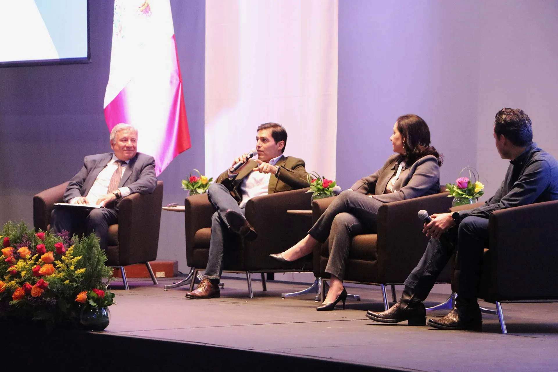 Transformación digital en empresas, tema de panel de EXATEC en Tec Guadalajara. 