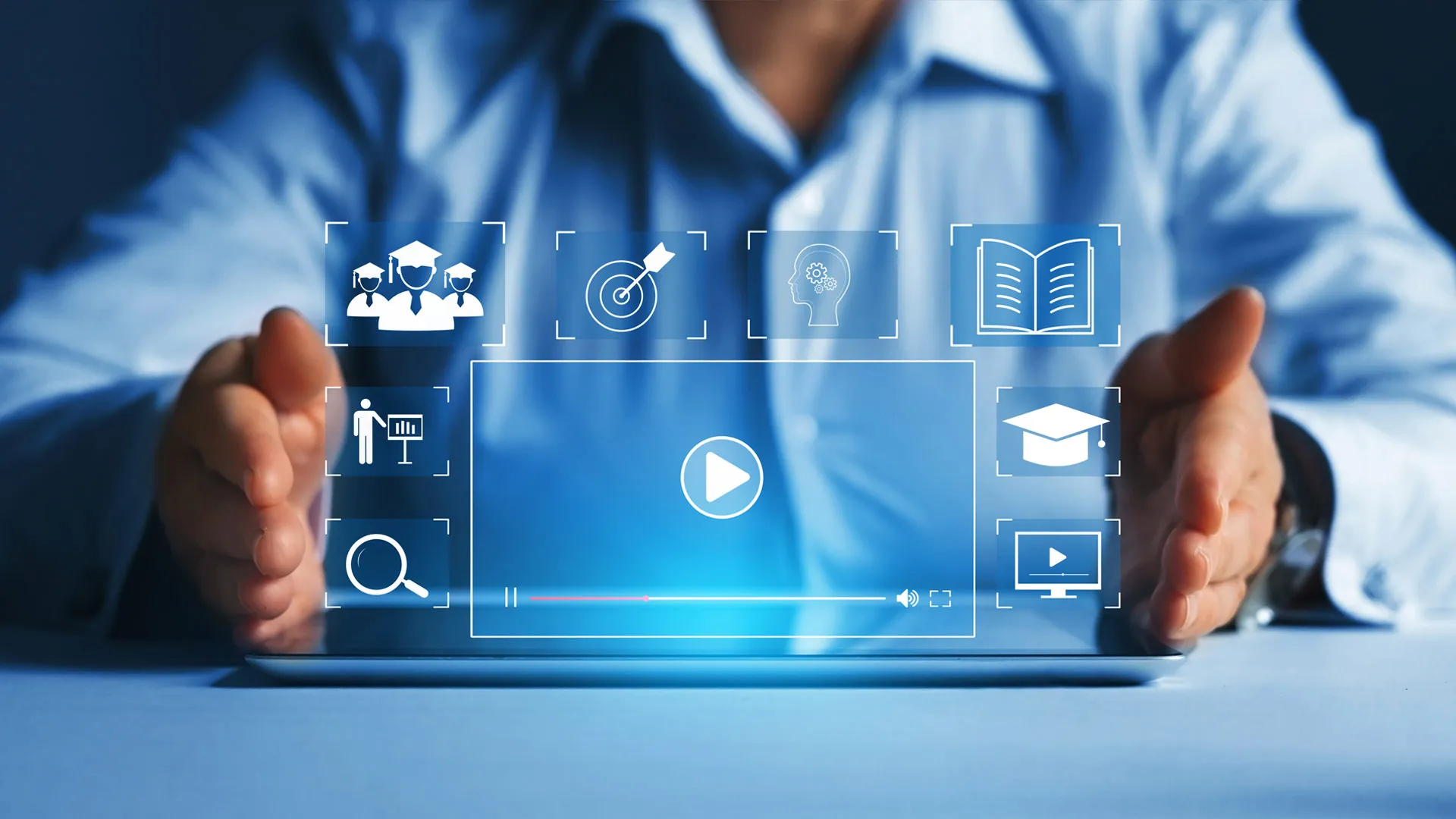 TecPrize entregó 3 premios a plataformas de tecnología educativa para Latinoamérica.