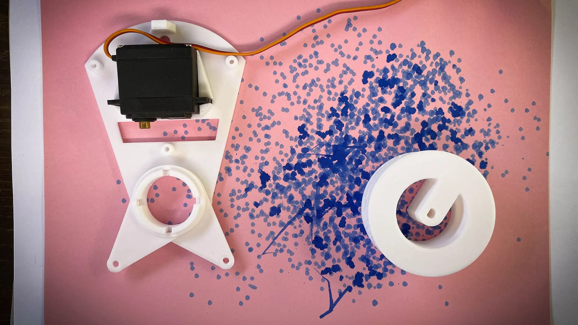 Profesores Tec realizan proyecto de arte con resonancia