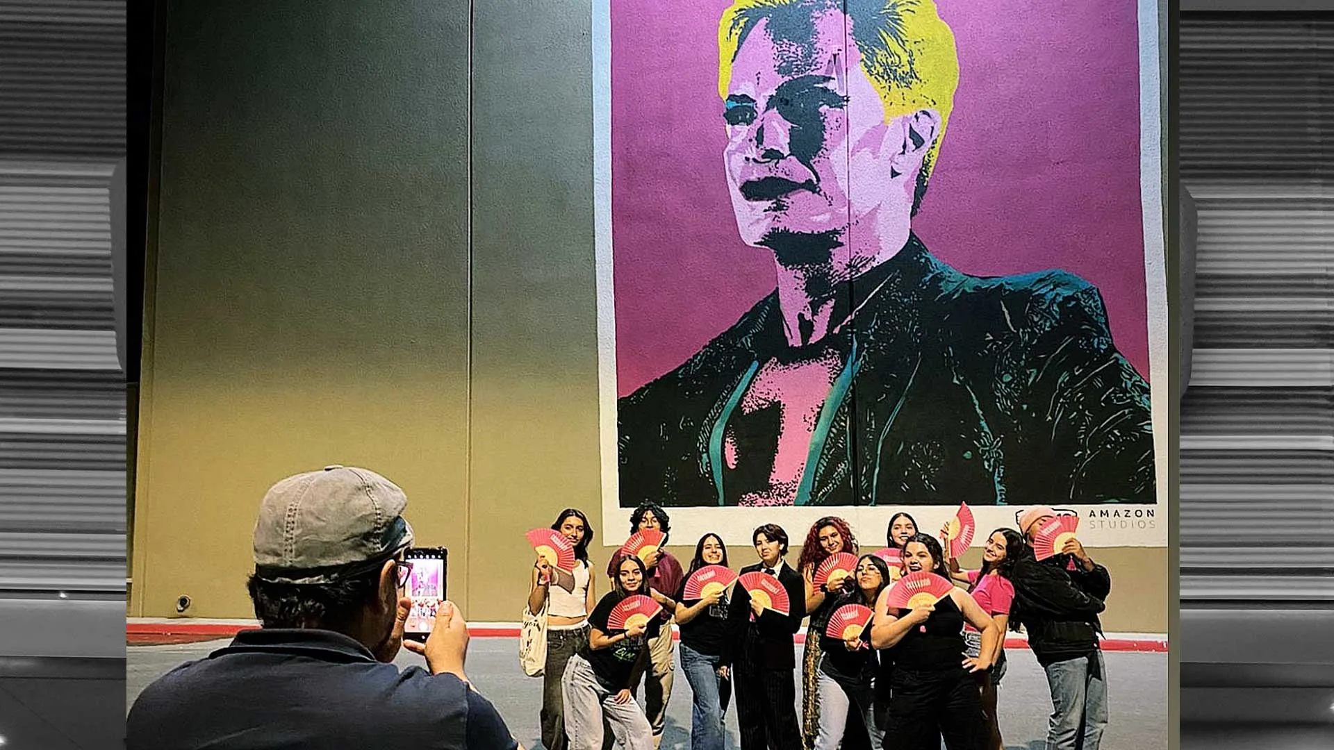 Alumnos multiculturales de quinto semestre en Alamo Drafthouse