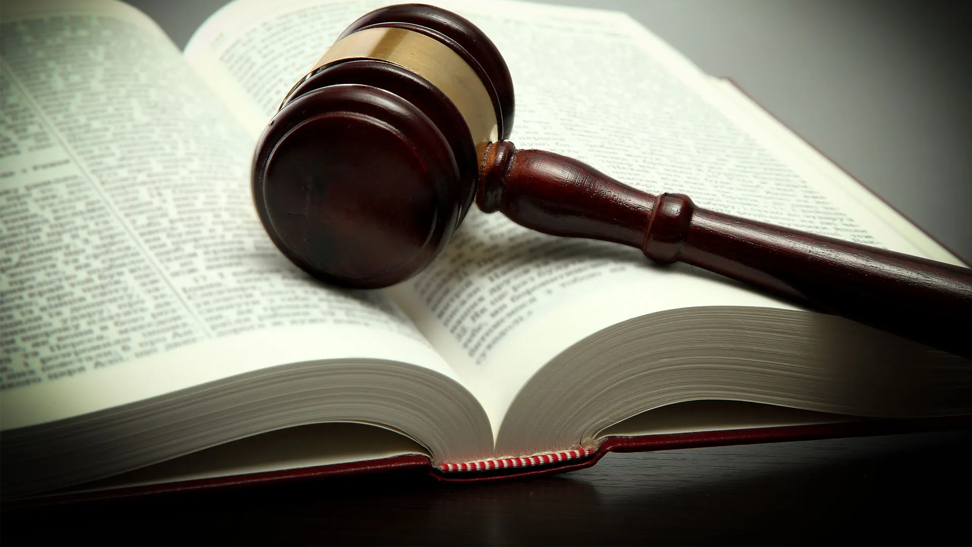 Estudiantes de derecho destacan en el Moot México 2024