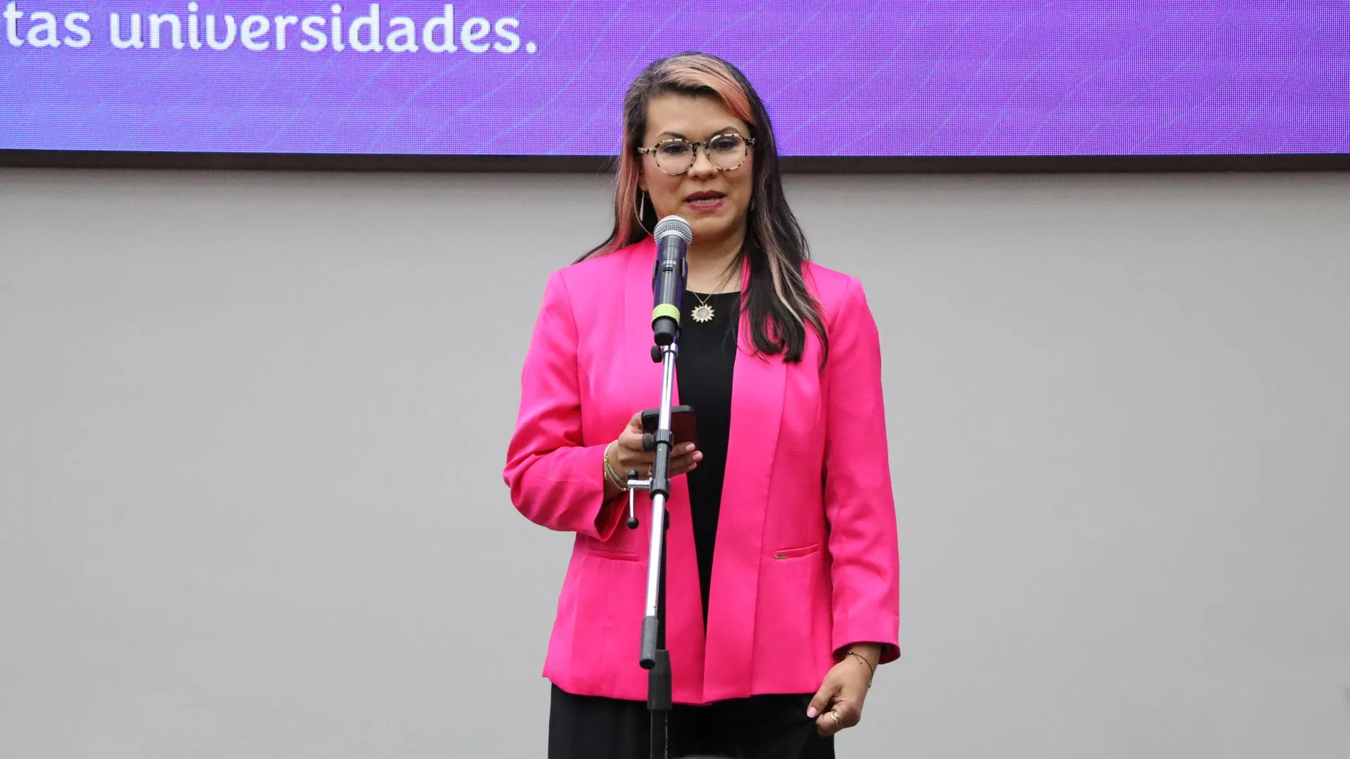 Janeth Aguirre durante su discurso en el Premio Mujer Tec 2024.