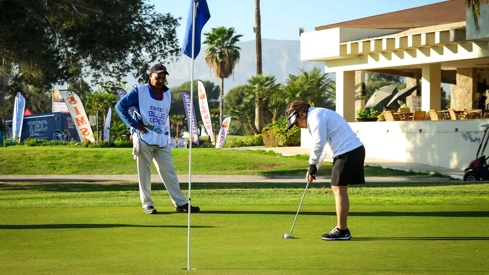 Juegan hombres y mujeres Torneo de Golf Exatec Blue Open Laguna 2024