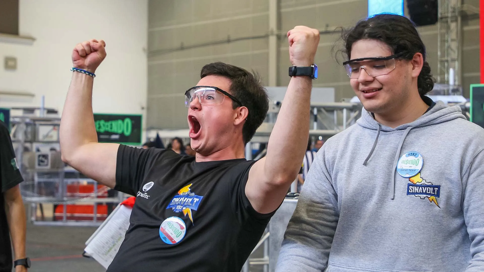 sinavolt celebrando final de regional en first robotics competition