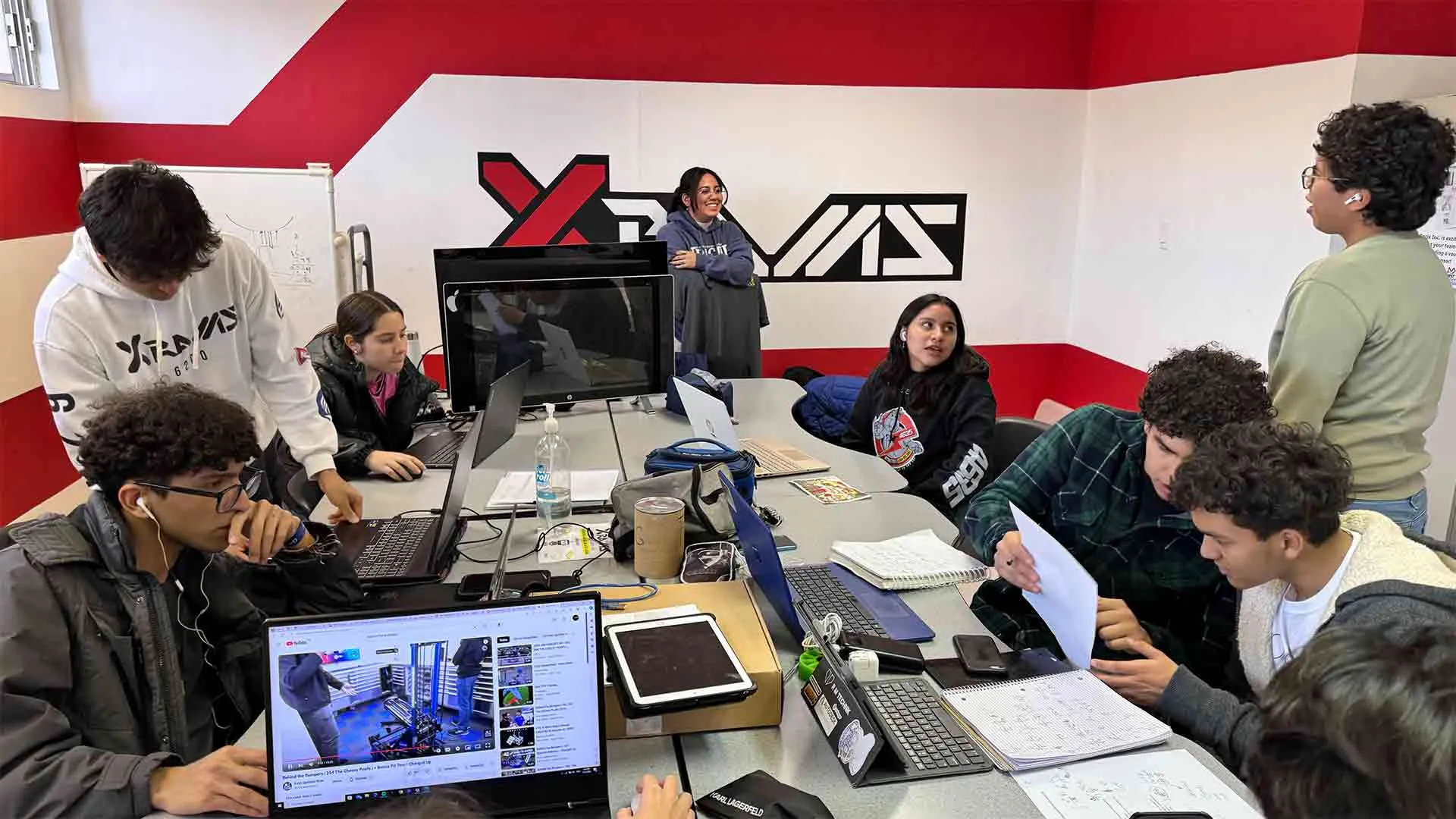 Rumbo al regional, equipo Juarense en FIRST Robotics en Laguna