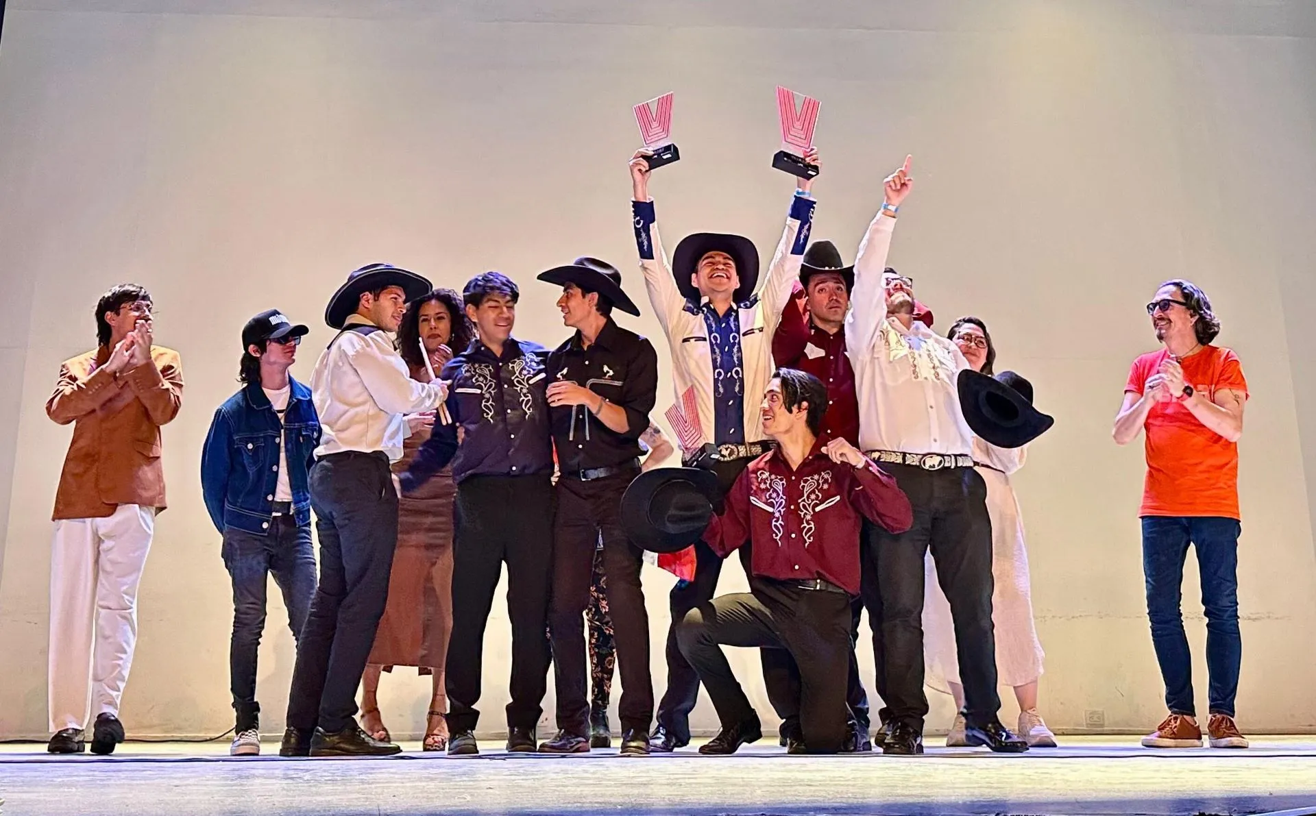 Ganadores de Final de la Canción Vibrart 2024 - Amelia CEM 