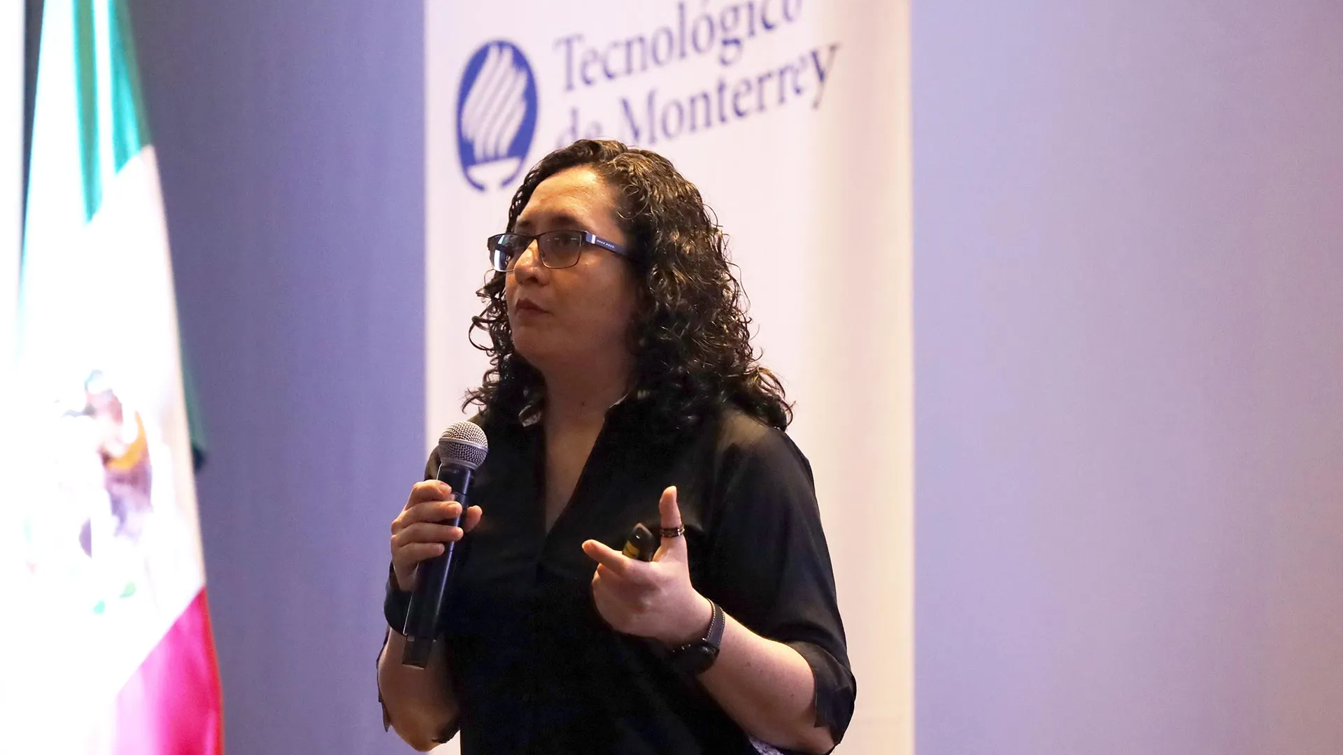 Tecnología para procesamiento de alimentos, en el congreso de biotecnología del Tec Guadalajara. 