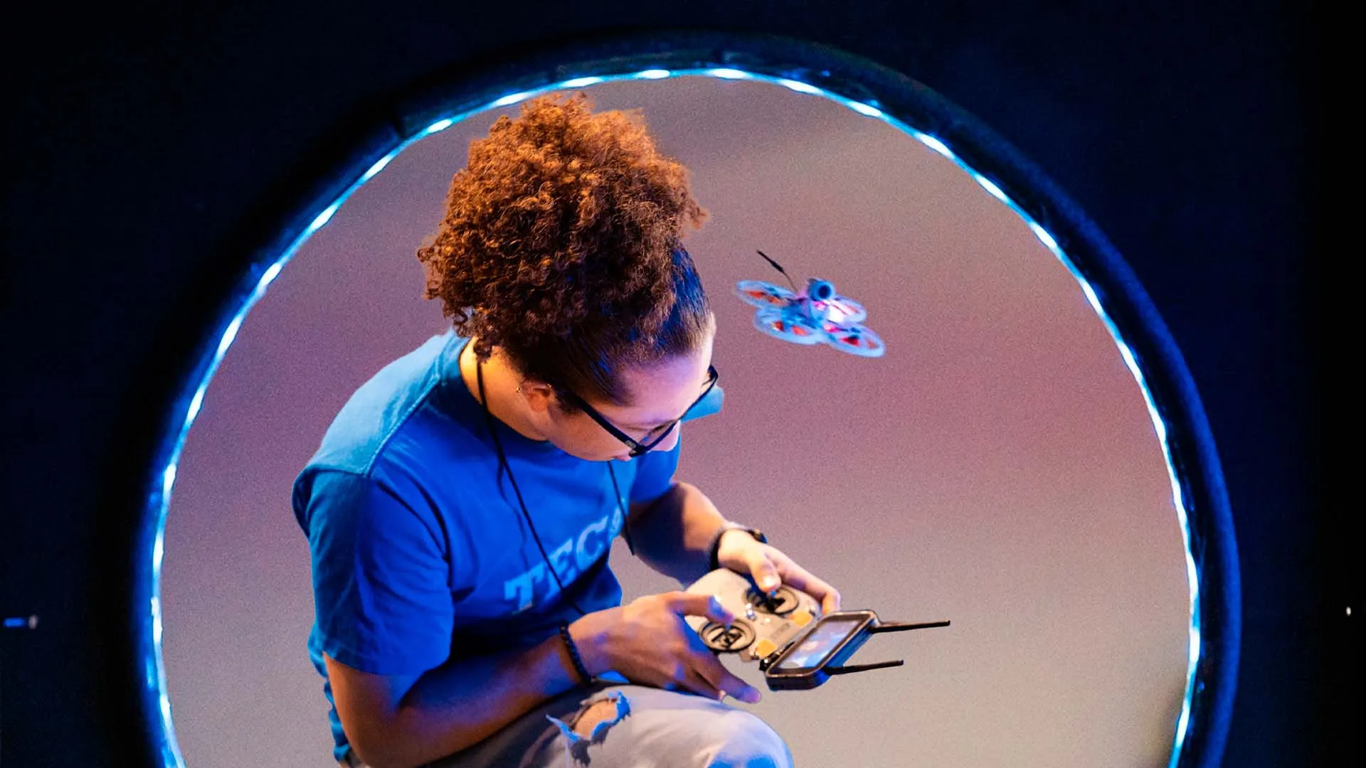 Alumnos del Tec de Monterrey campus Laguna vuelan drones en competencia