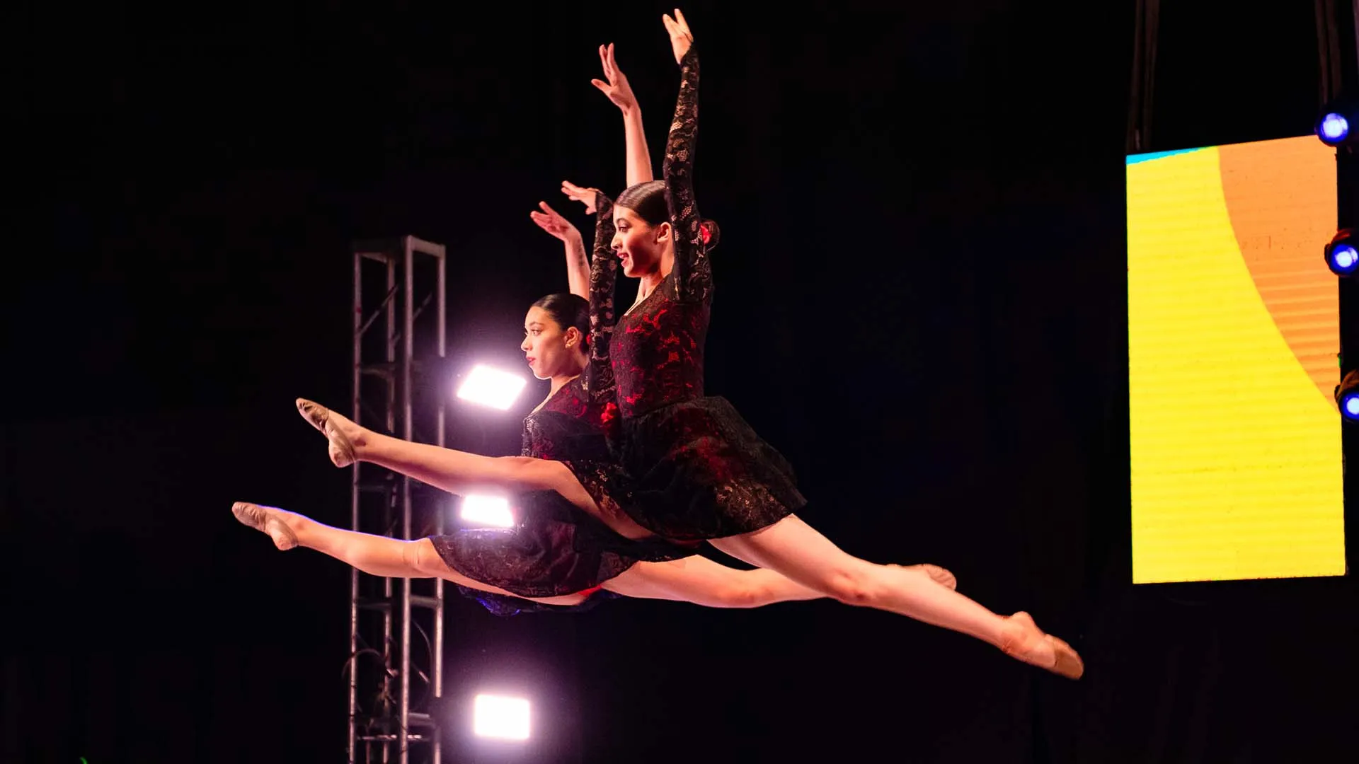 Tec Dance, VibrArt 224