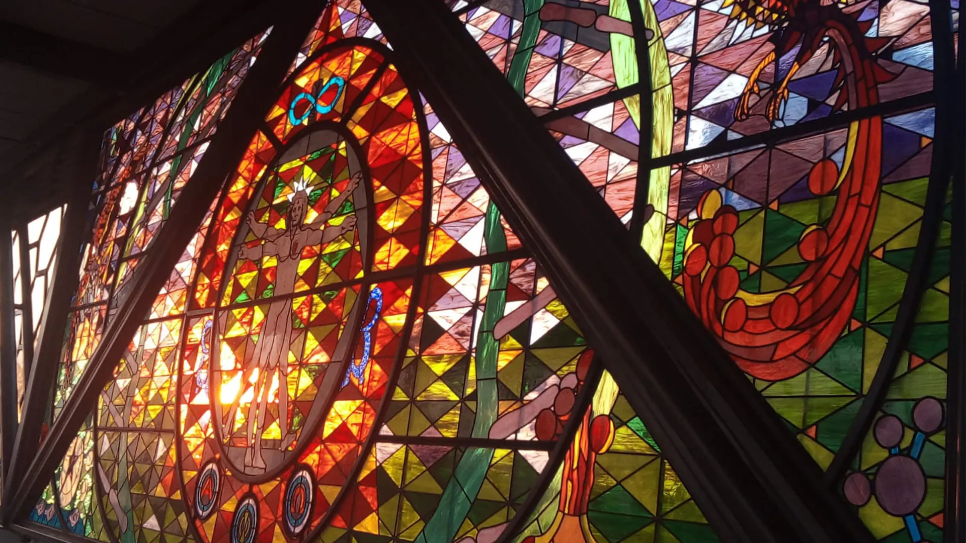 Genomavitral, Alejandro Caballero