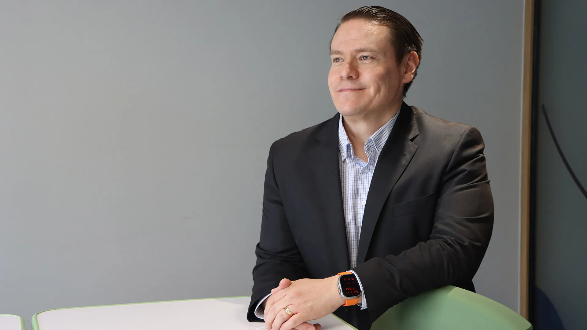 Cambia su vida para ser mentor y ¡es reconocido a nivel nacional!