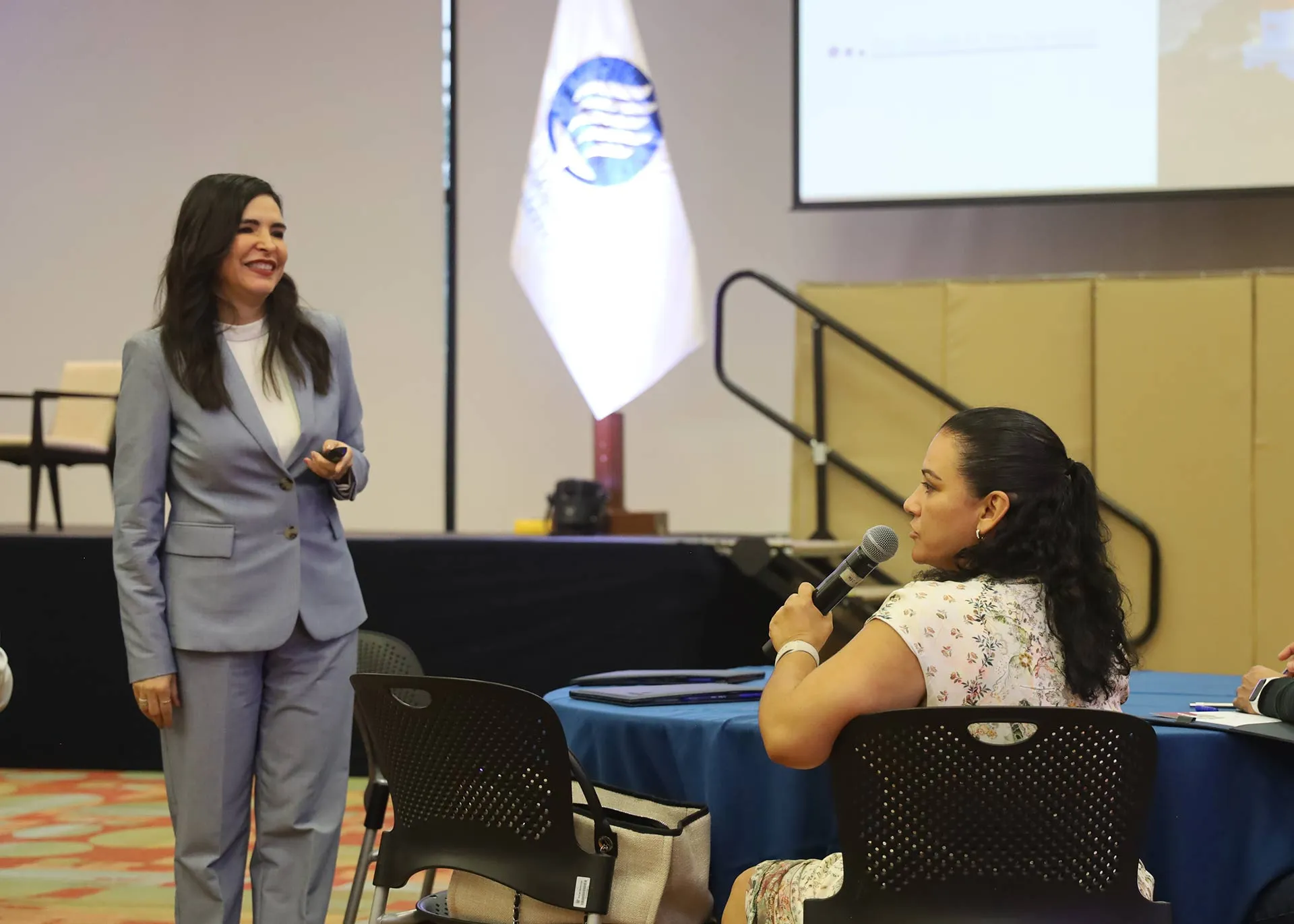 Realizan Círculos de Liderazgo en alianza con COPARMEX.
